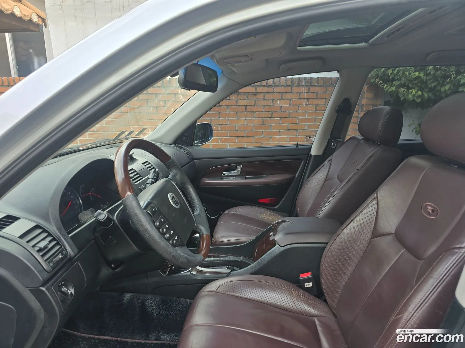 KG Mobility (SsangYong) Super Rexton 2011 — 4