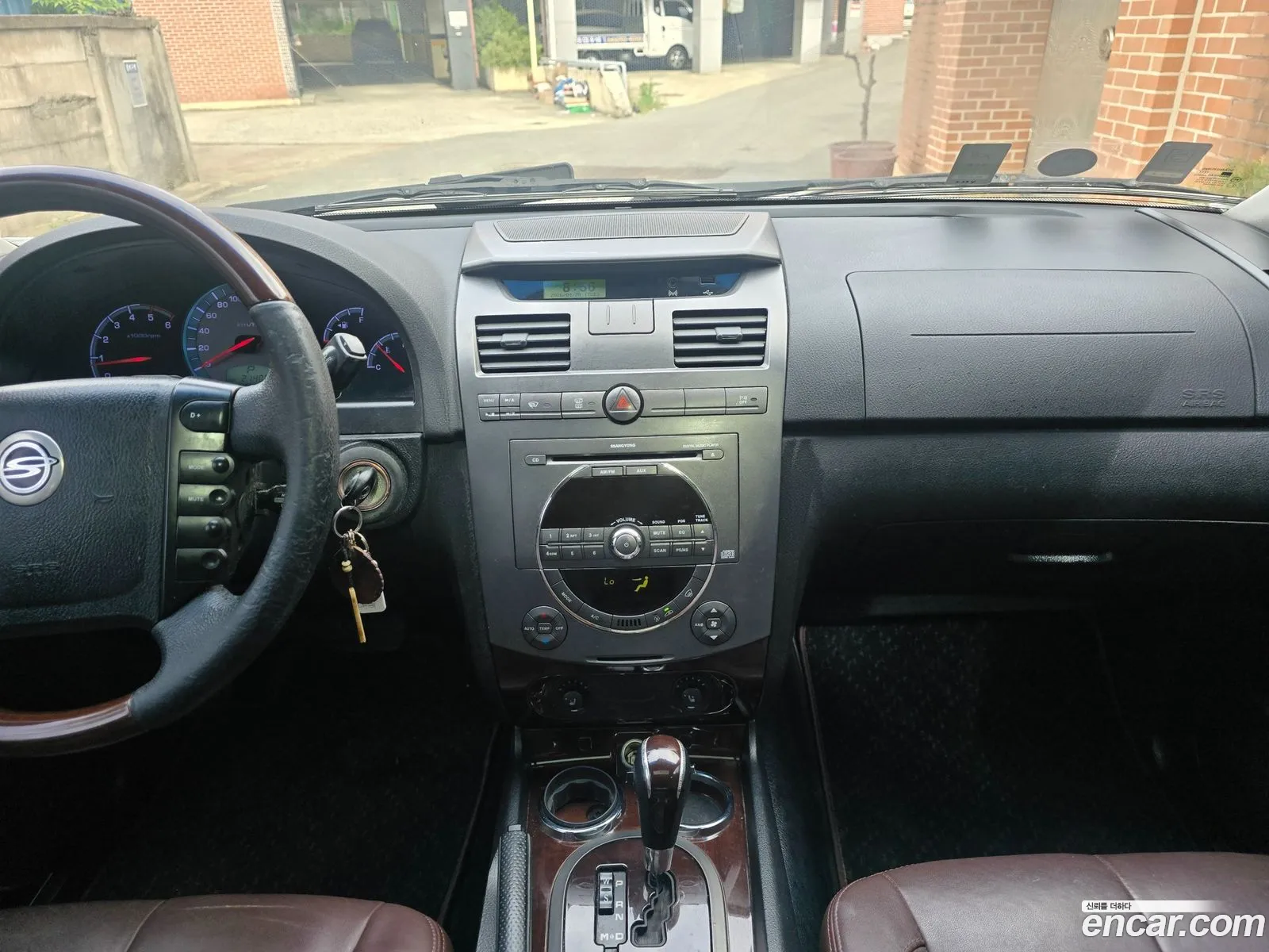 KG Mobility (SsangYong) Super Rexton 2011 — 13