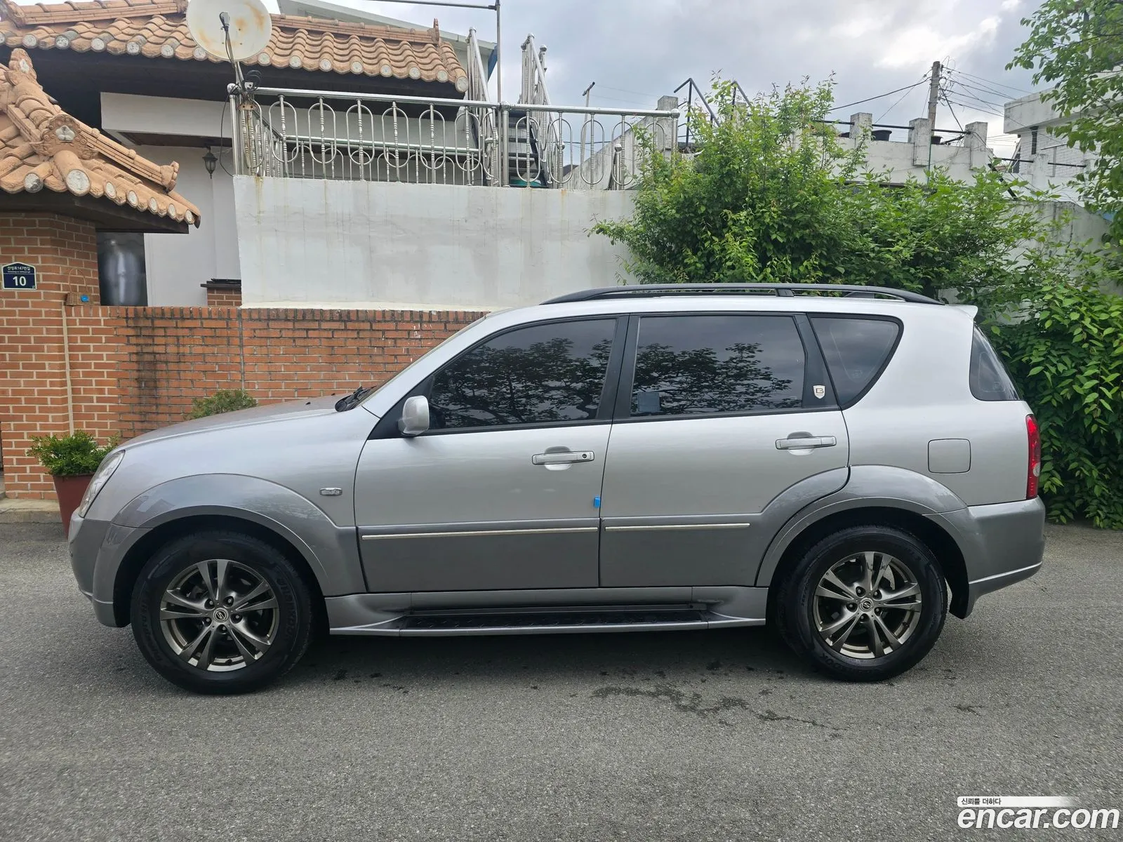 KG Mobility (SsangYong) Super Rexton