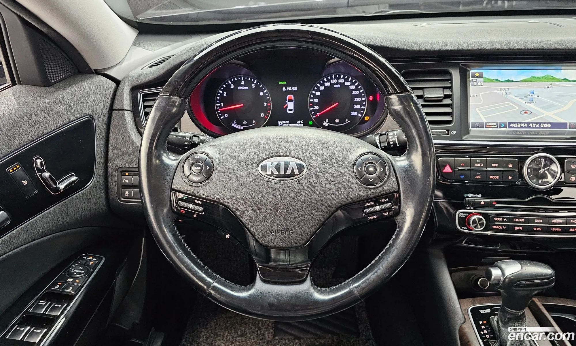 Kia K9 2012 — 14