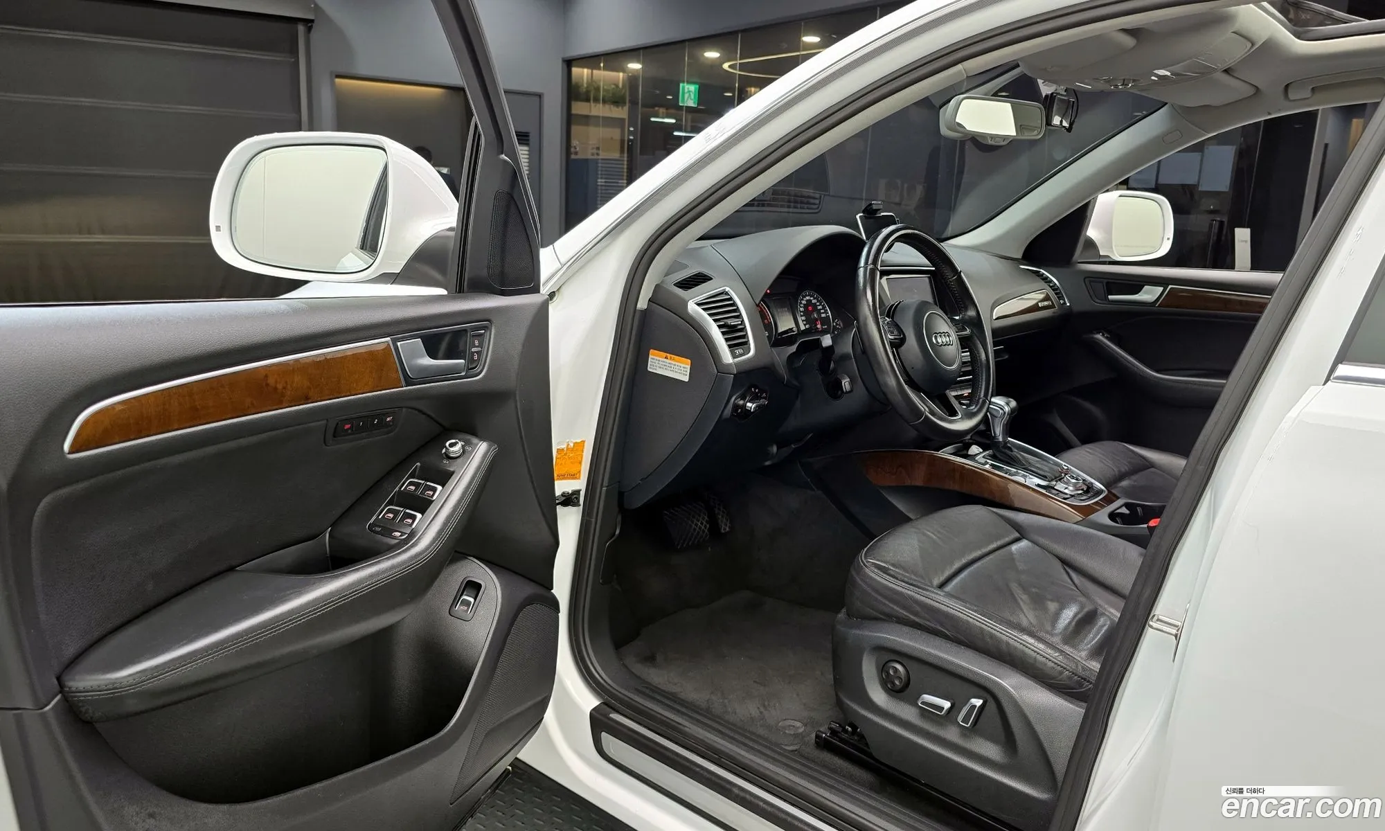 Audi Q5 2014 WAUZZZ8R2FA002398 — 5