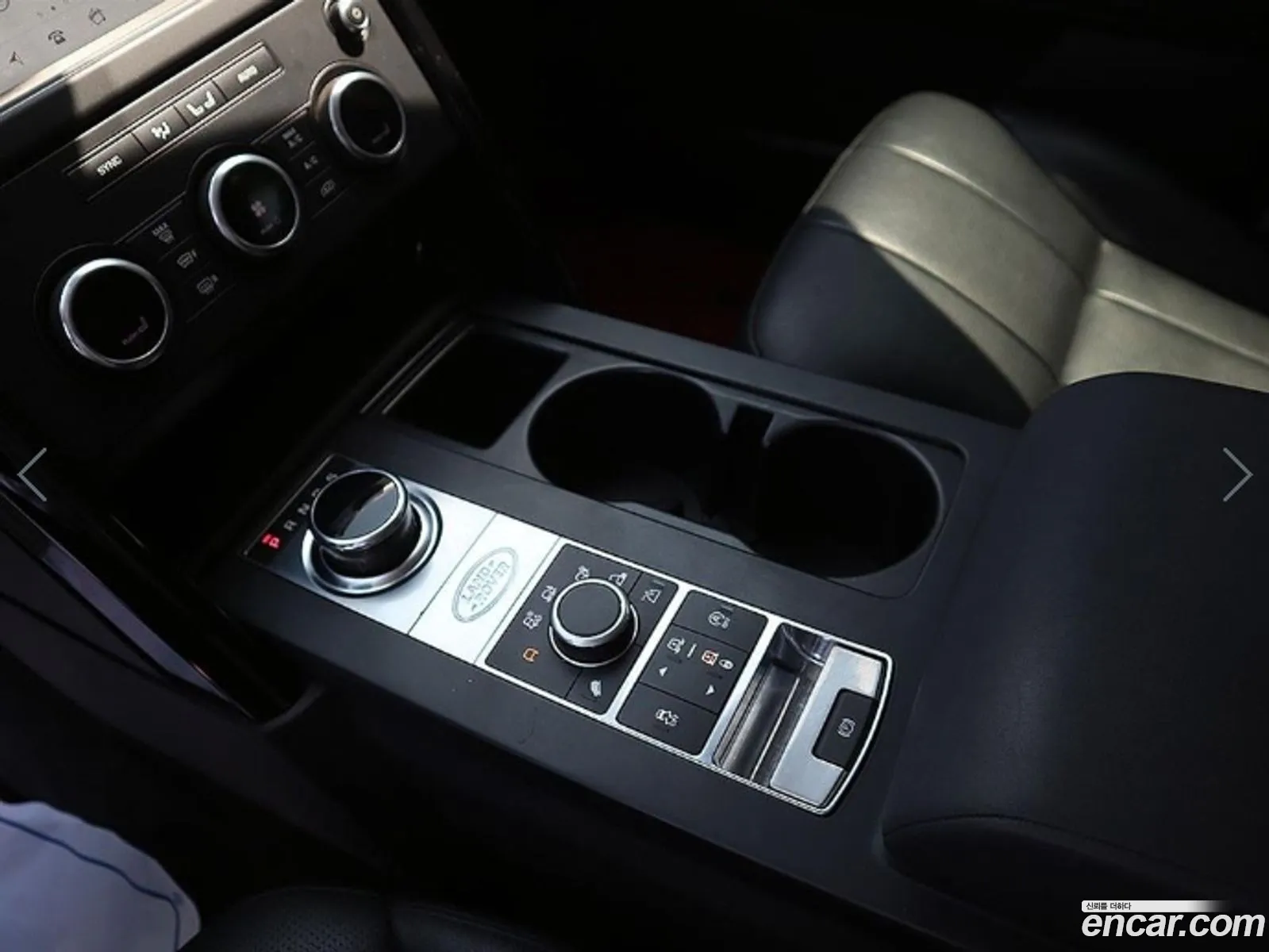 Land Rover Discovery 5 2019 — 18