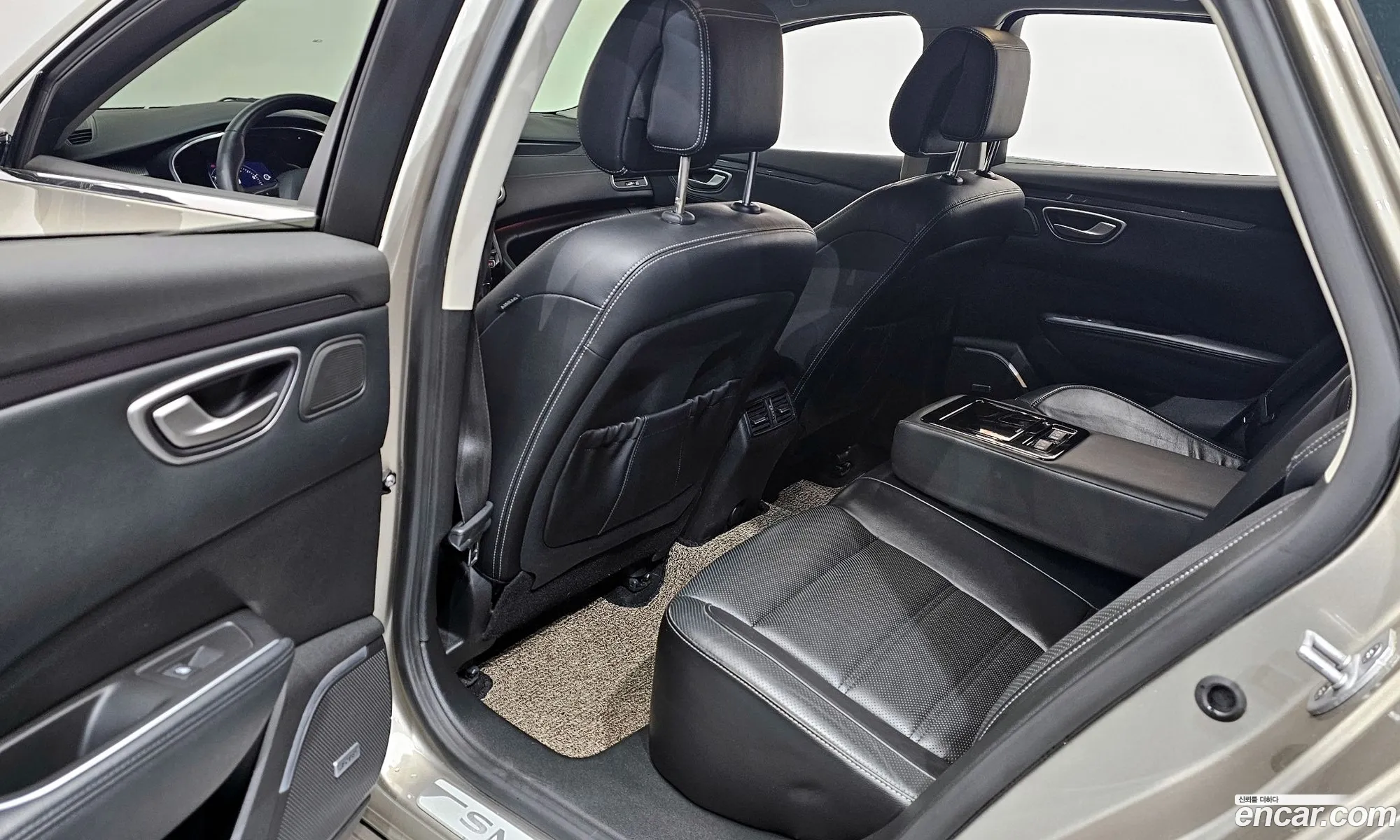 Renault Korea (Samsung) SM6 2016 — 13
