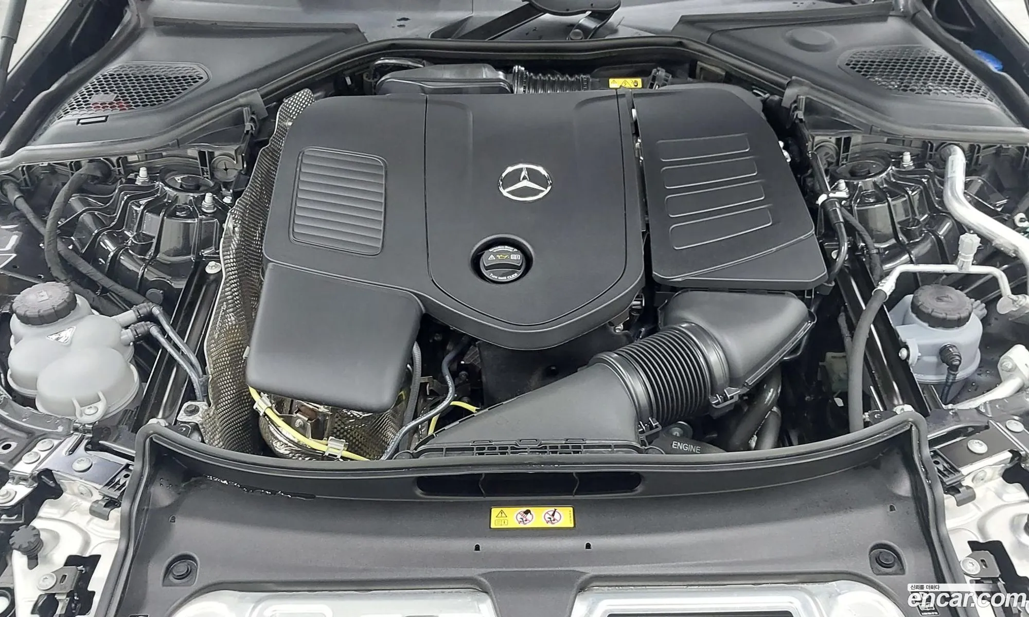 Mercedes-Benz E-Class W214 2024 — 12