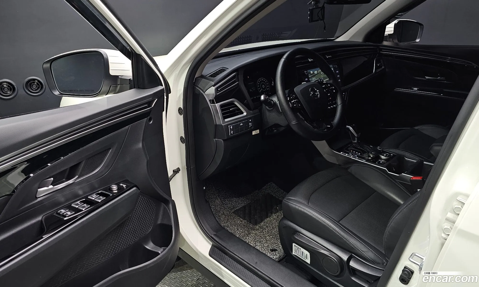 KG Mobility (SsangYong) Beautiful Korando 2020 — 29