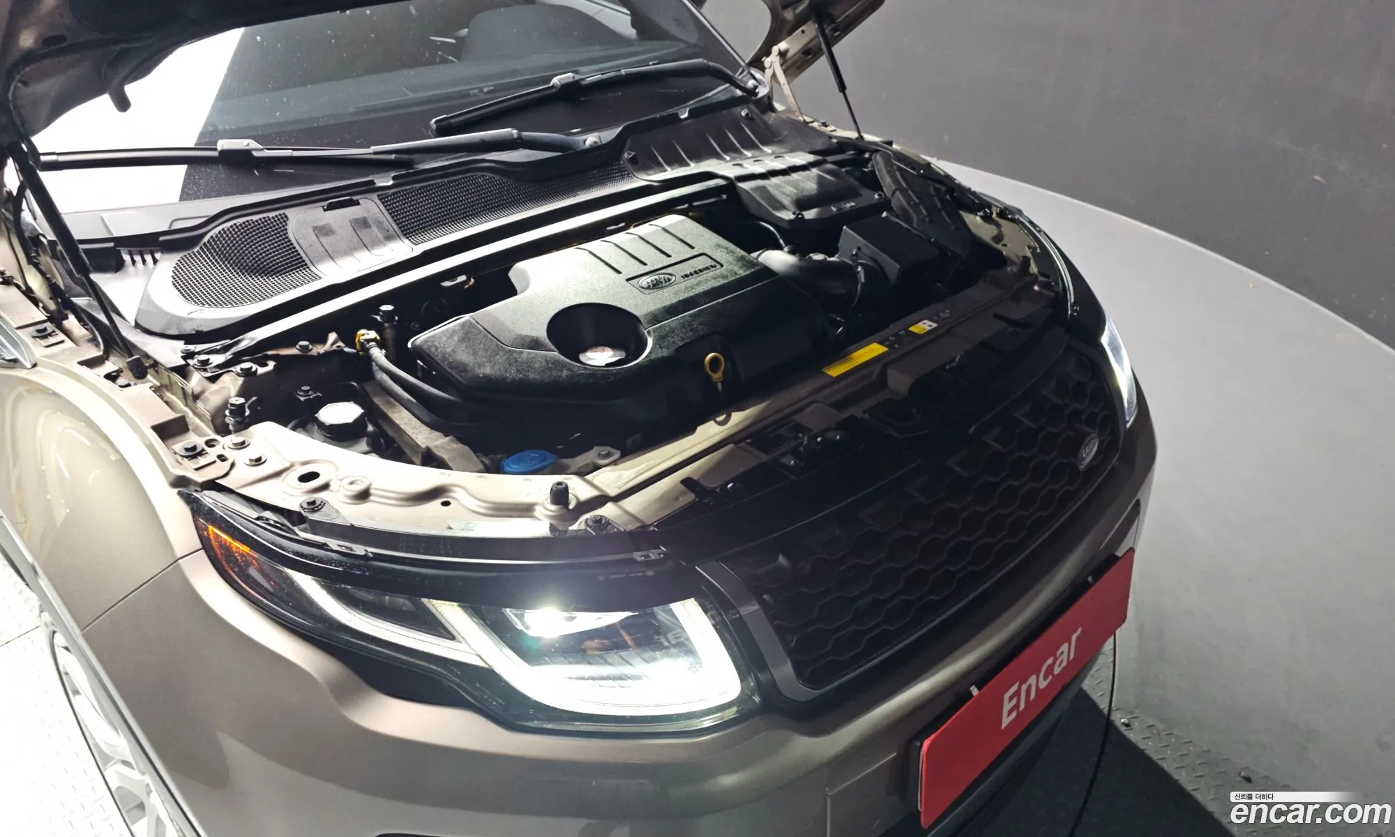 Land Rover Range Rover Evoque 2016 — 12