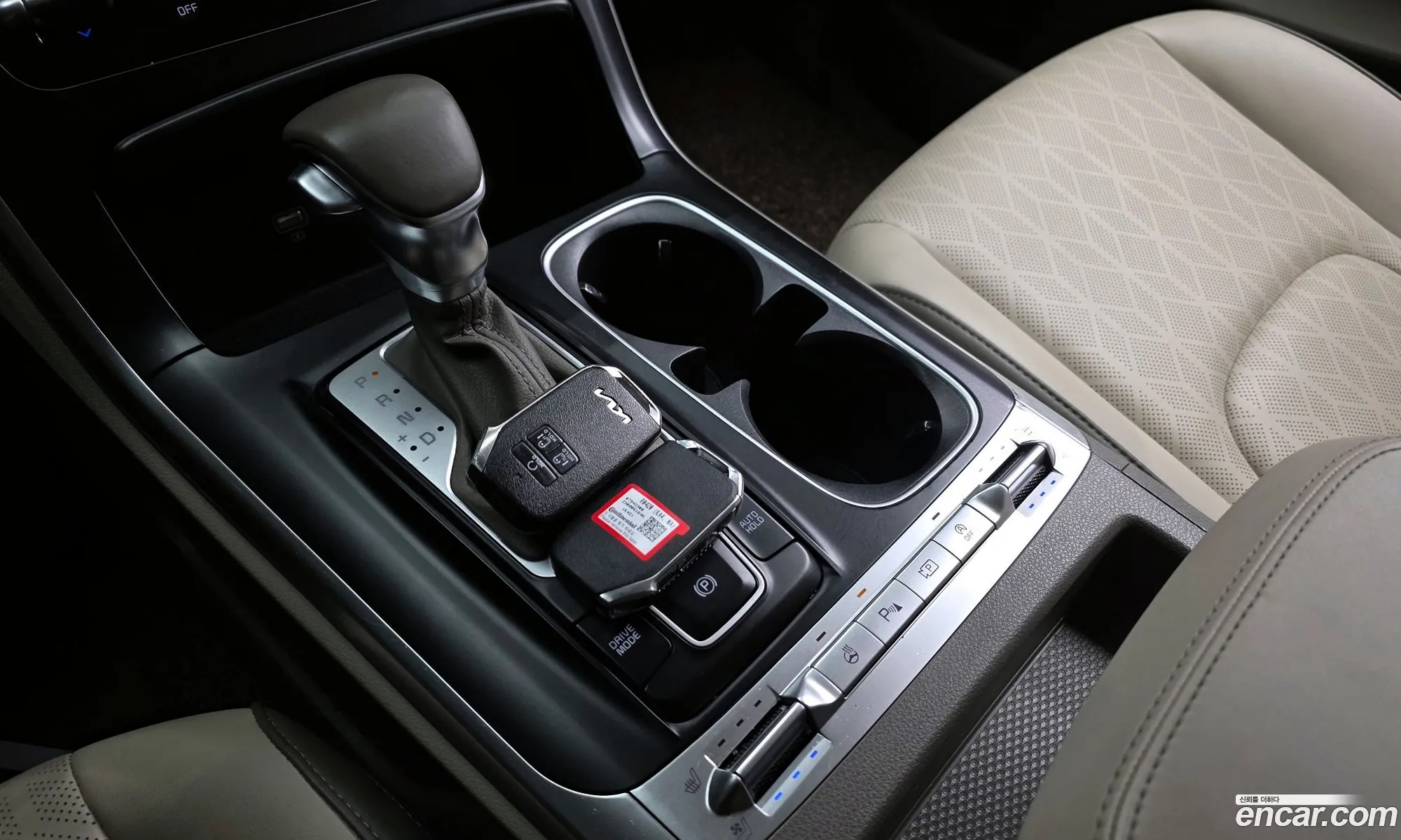 Kia Carnival 2023 — 3