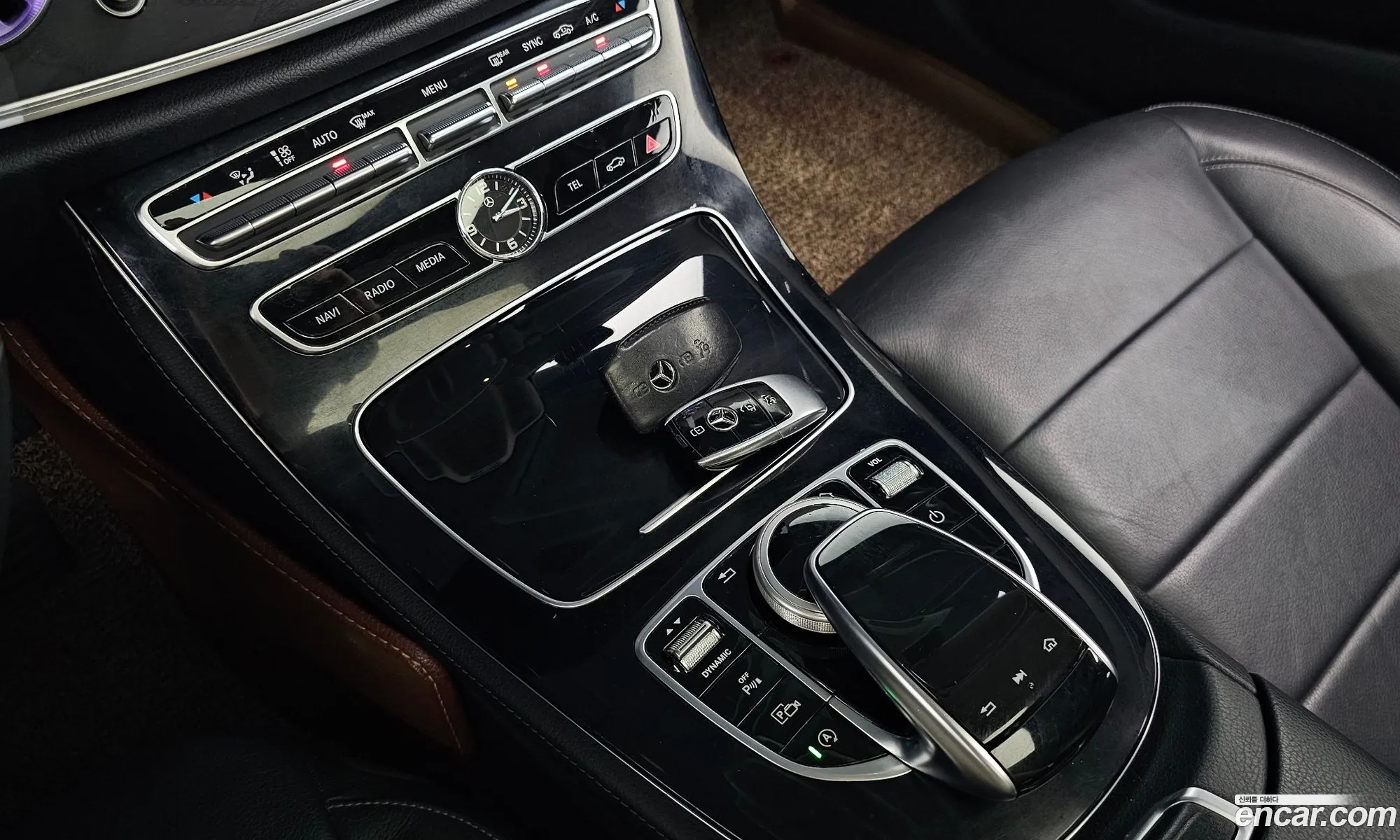 Mercedes-Benz E-Class W213 2016 — 12