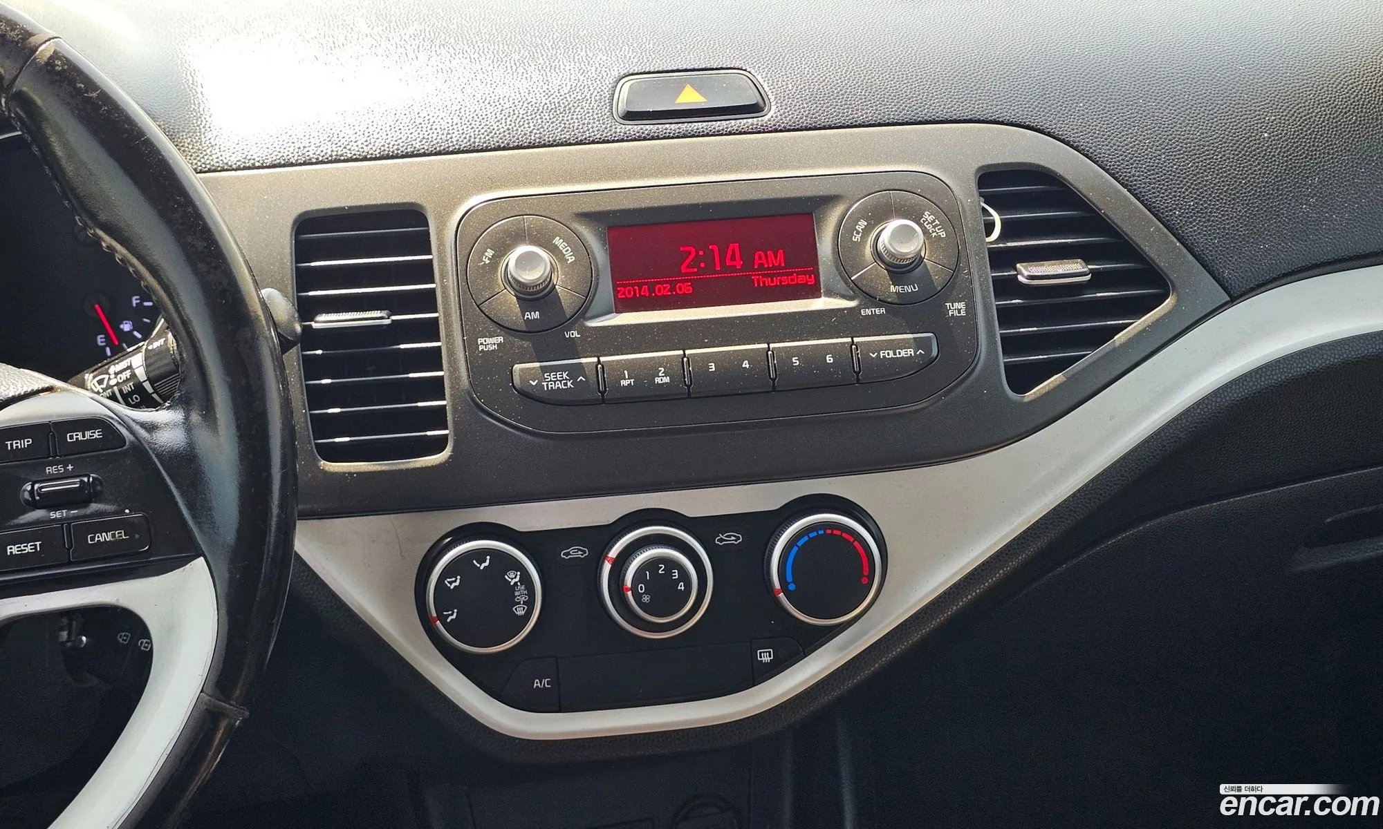 Kia Morning 2015 — 17