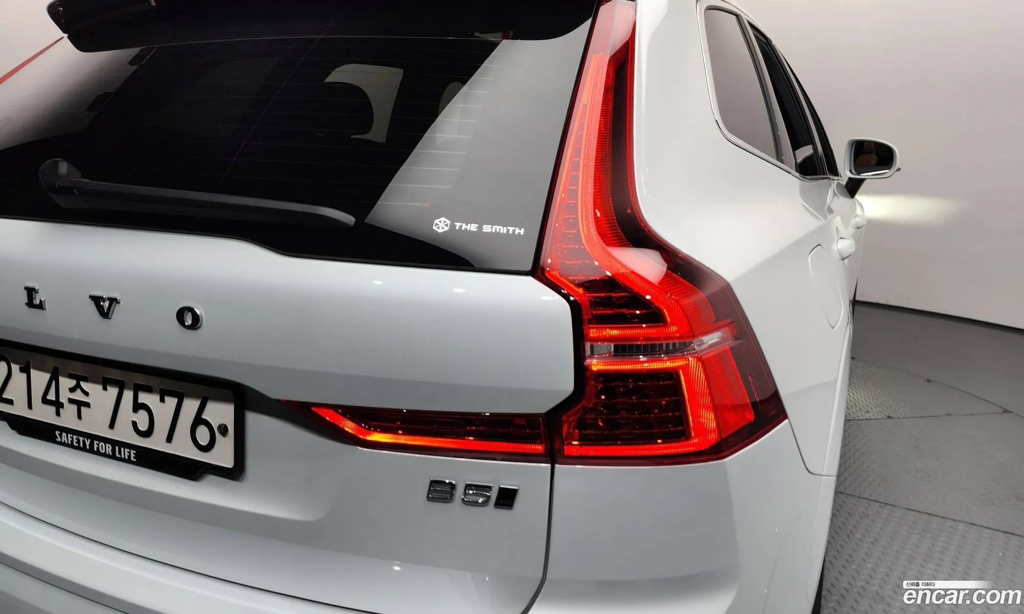 Volvo XC60 2023 LYVUZL122RB788952 — 24
