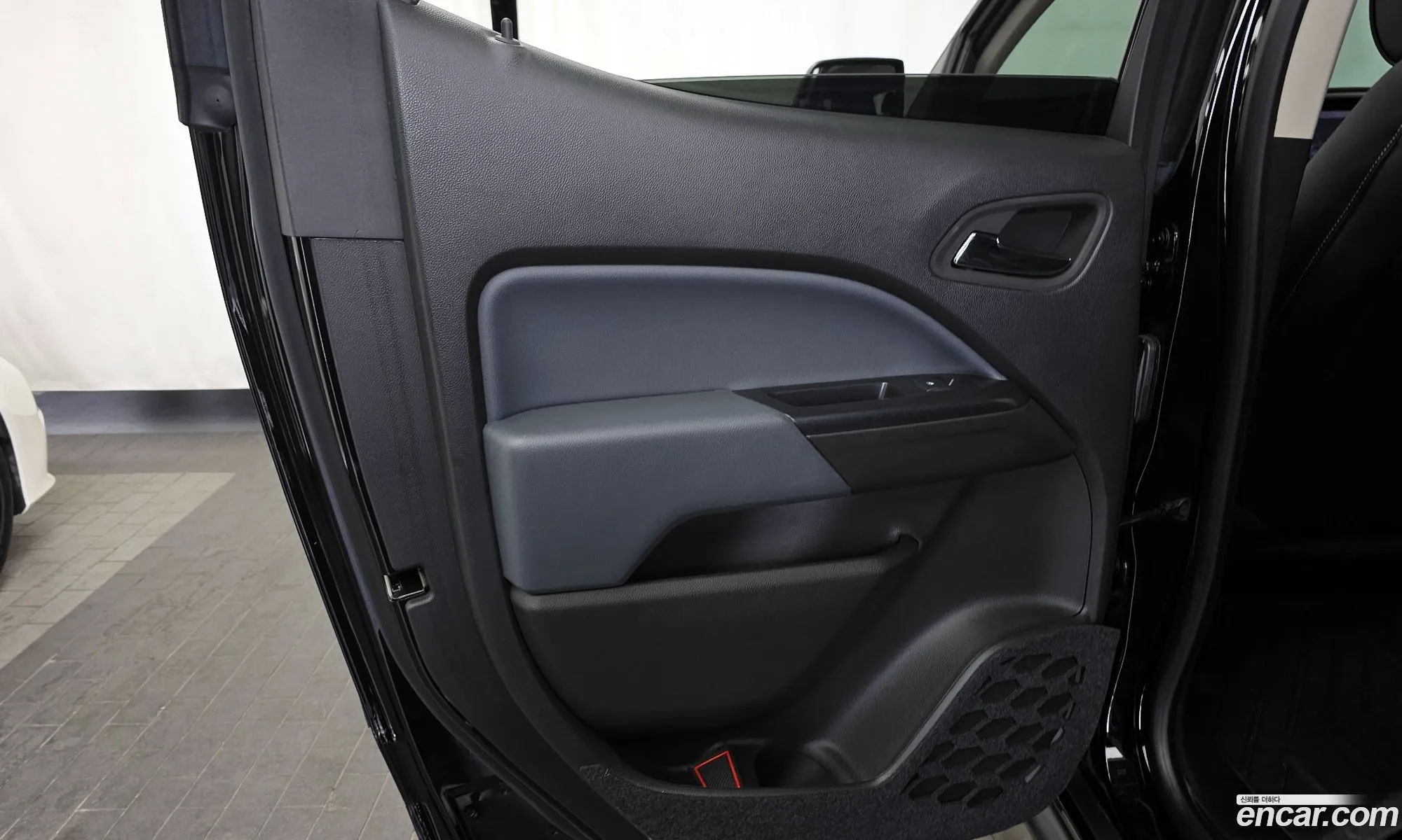 Chevrolet (GM Daewoo) Real New Colorado 2022 — 31
