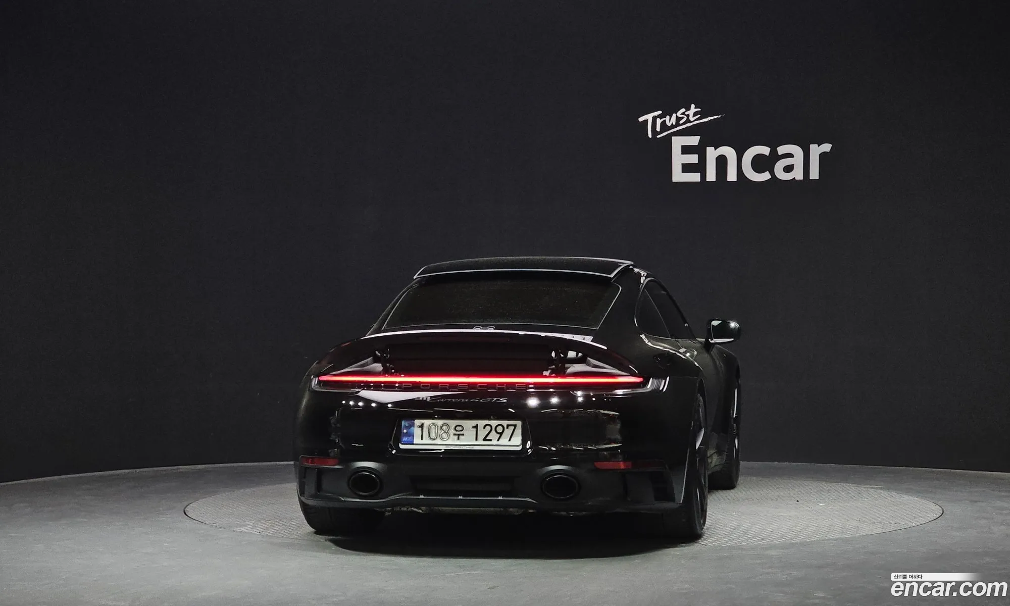 Porsche 911 2023 — 10