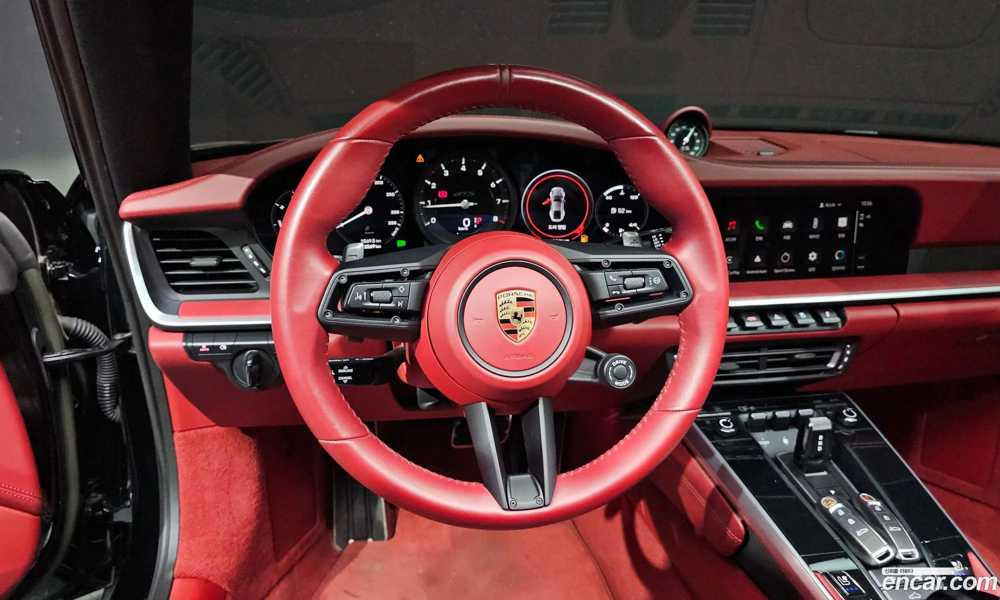 Porsche 911 2023 — 27