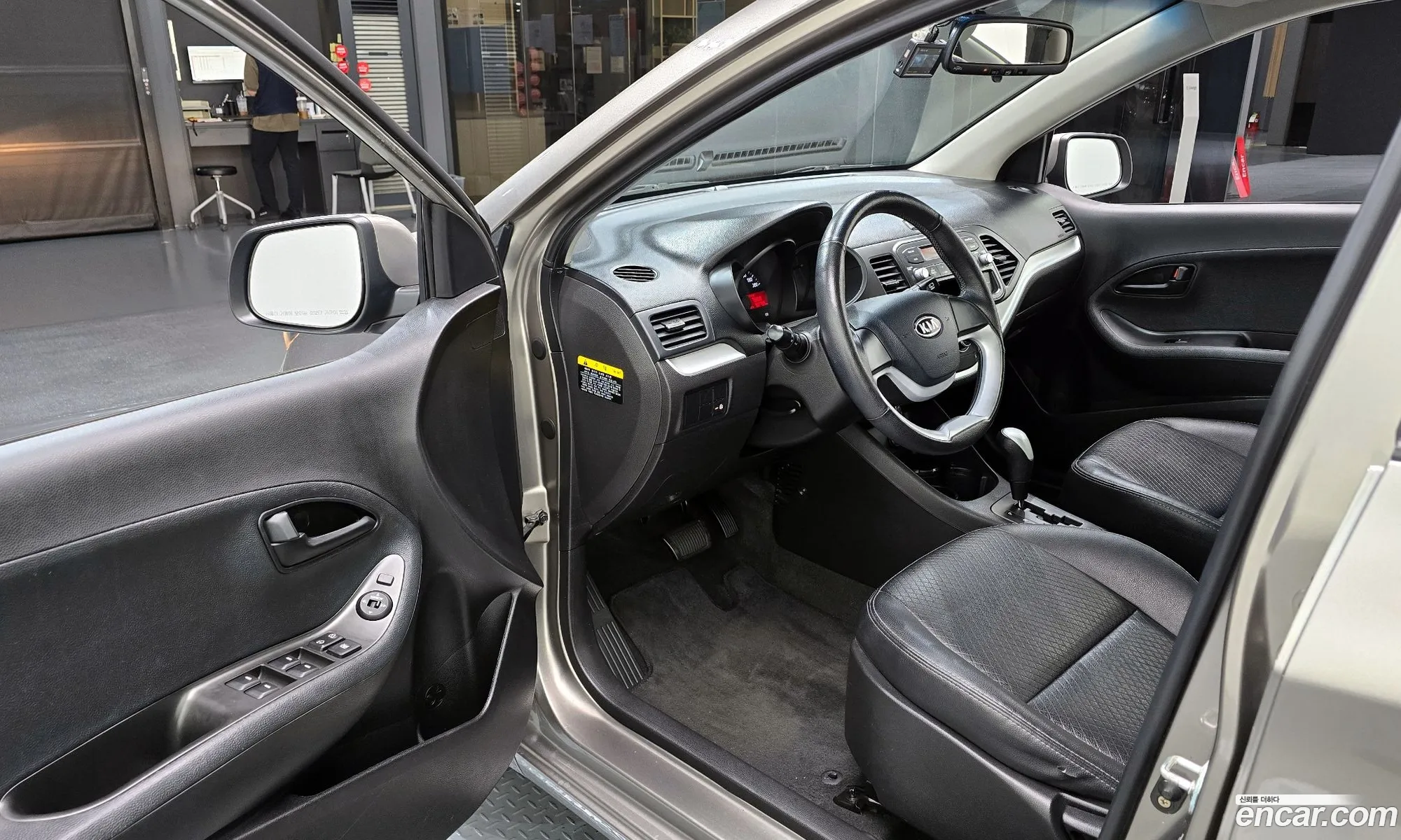 Kia Morning 2012 — 18