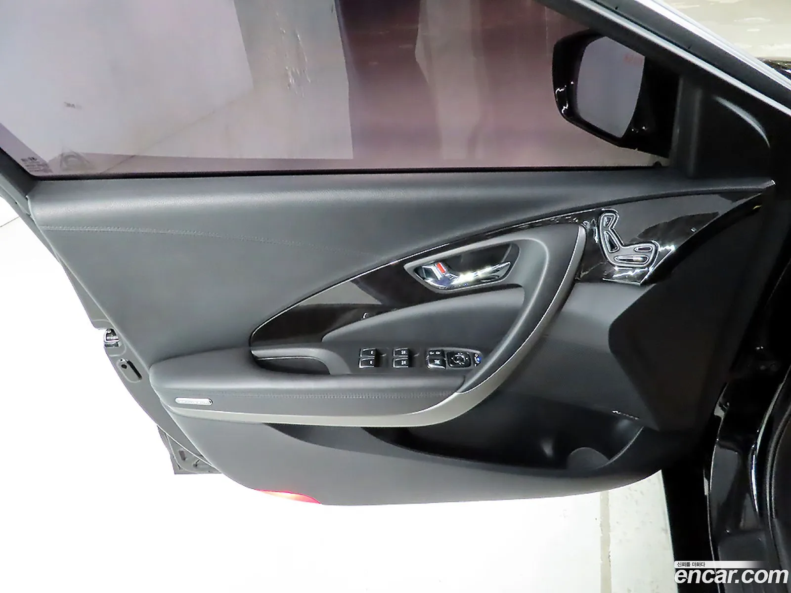 Hyundai Grandeur HG 2016 — 11