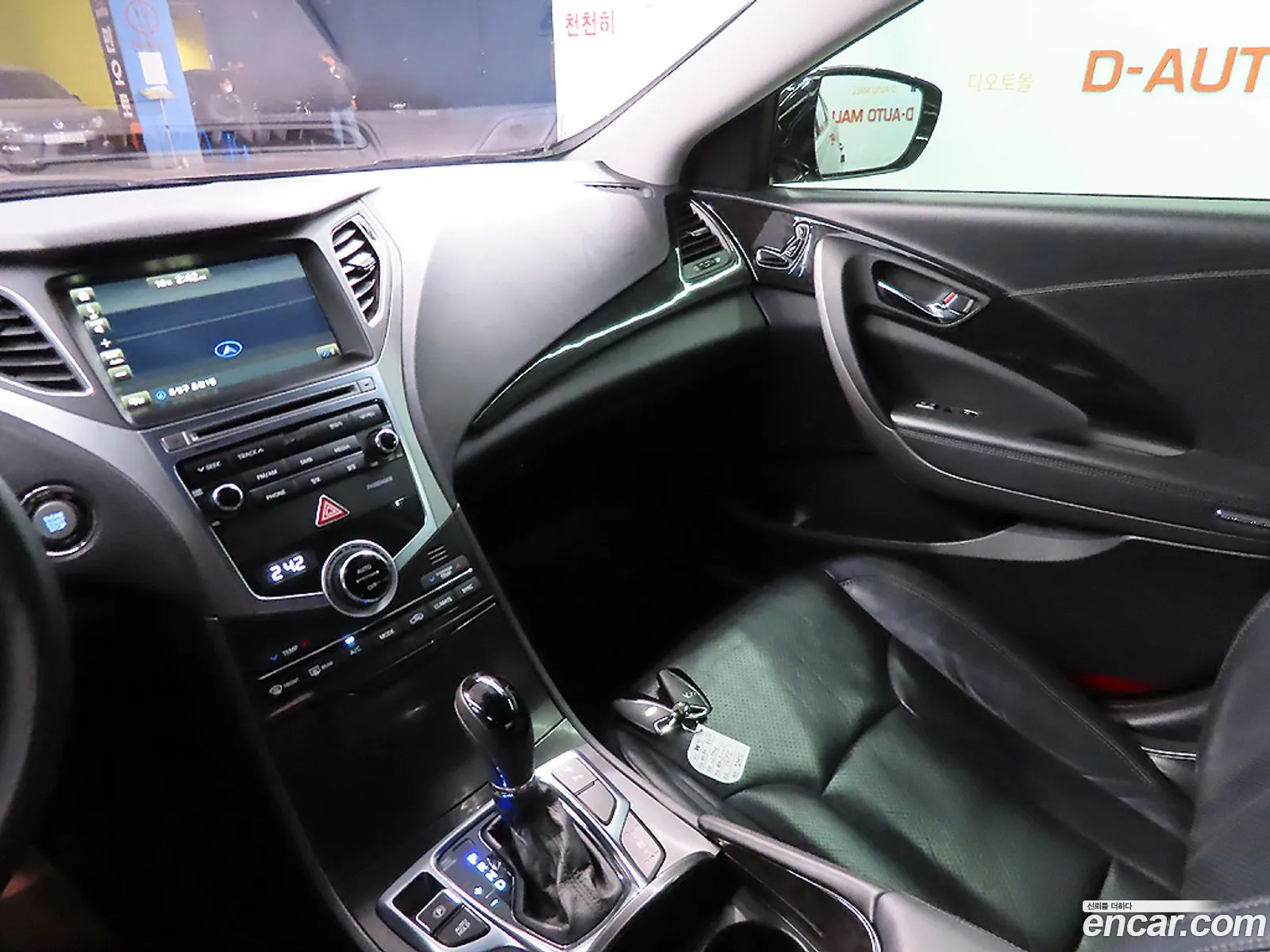 Hyundai Grandeur HG 2016 — 13