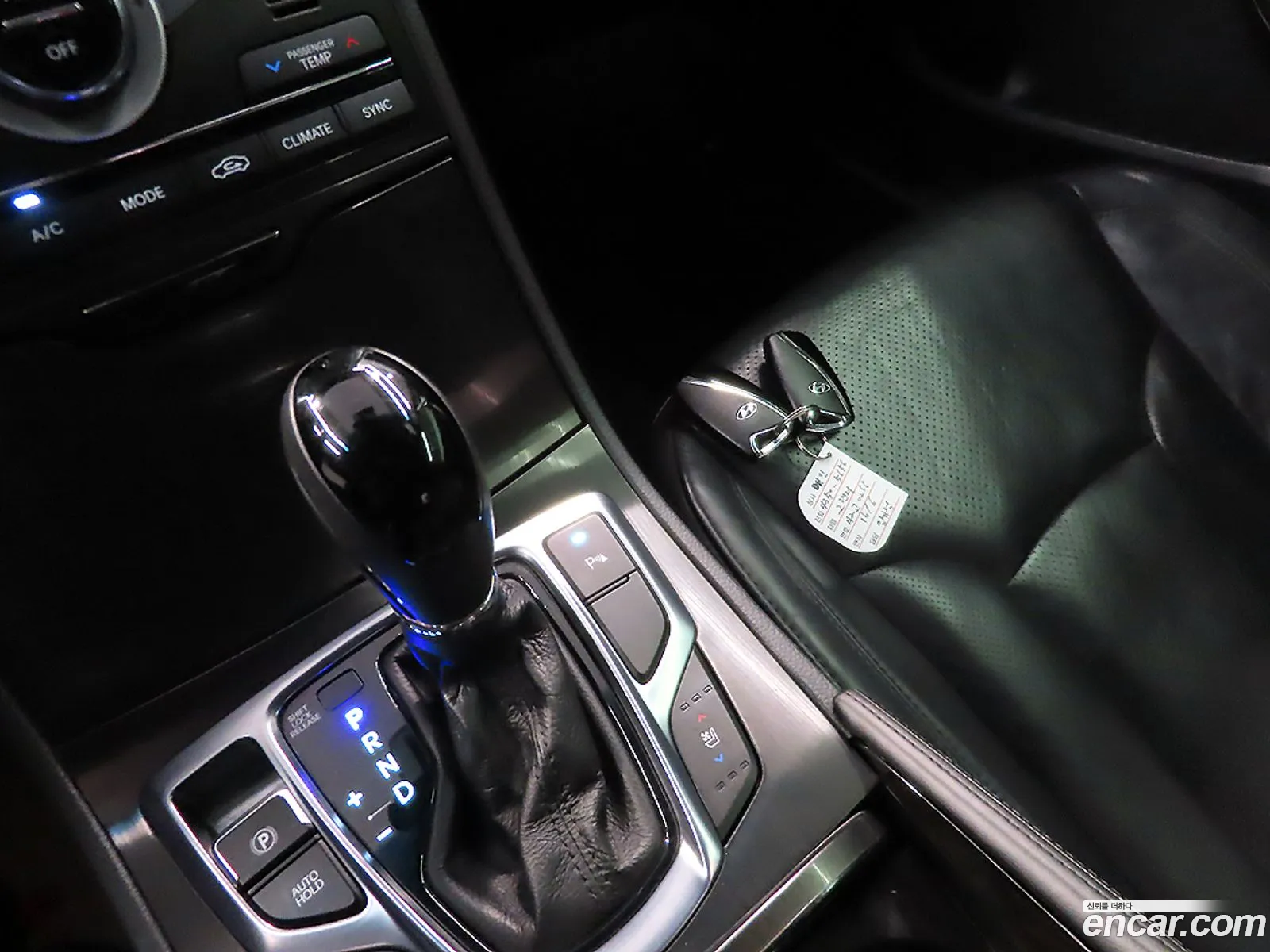 Hyundai Grandeur HG 2016 — 14