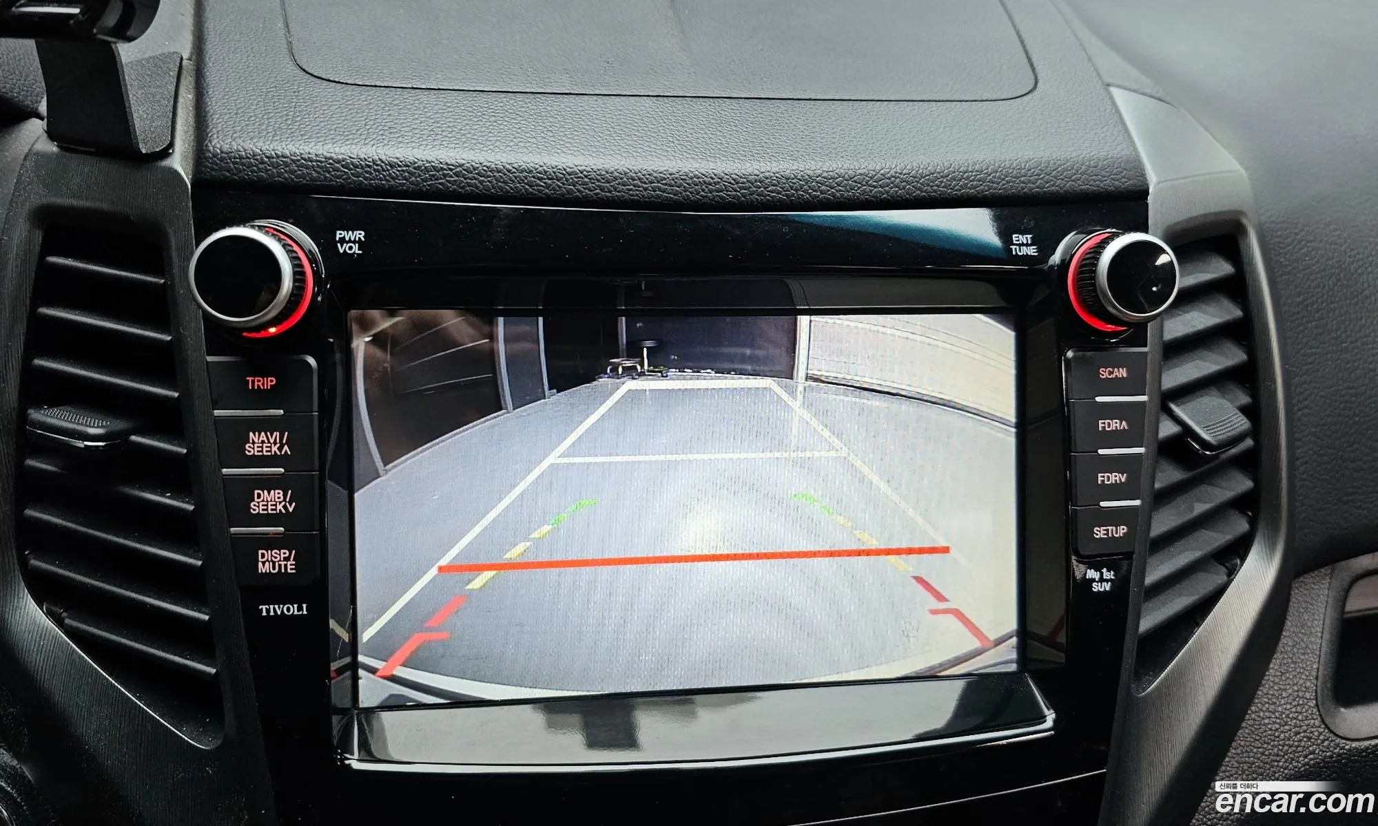 KG Mobility (SsangYong) Tivoli Armour 2018 — 18