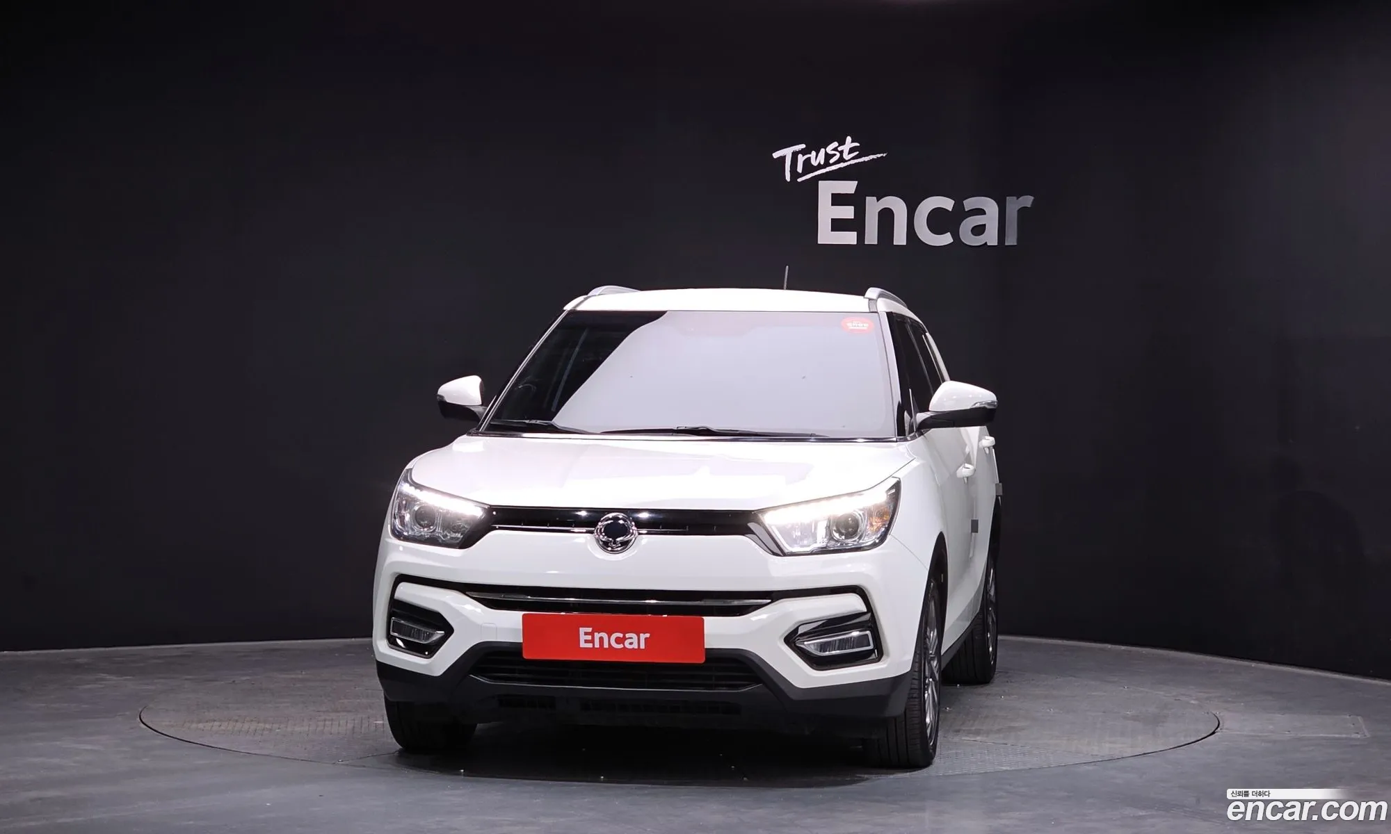 KG Mobility (SsangYong) Tivoli Armour 2018 — 19