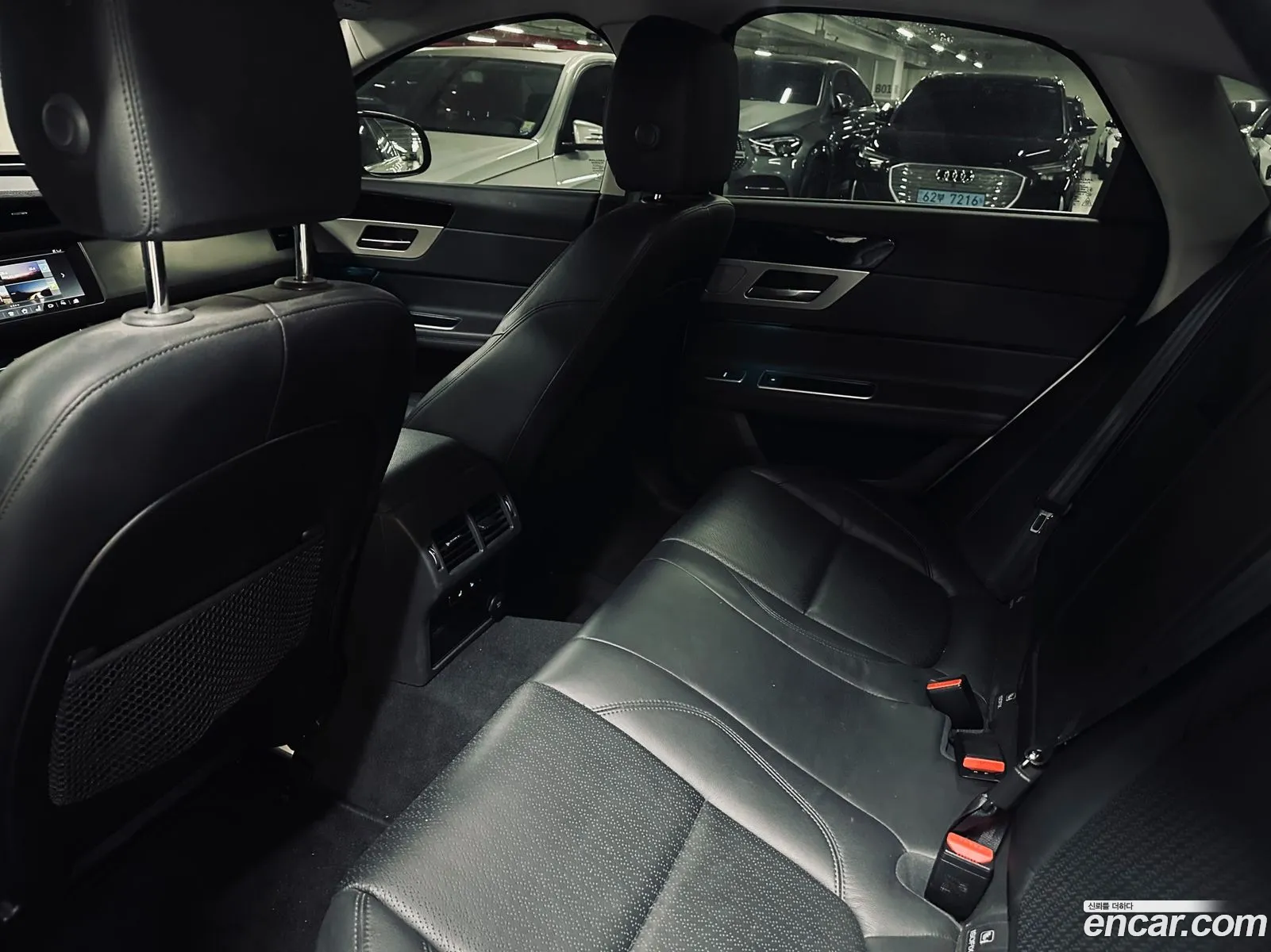 Jaguar XF 2018 — 6