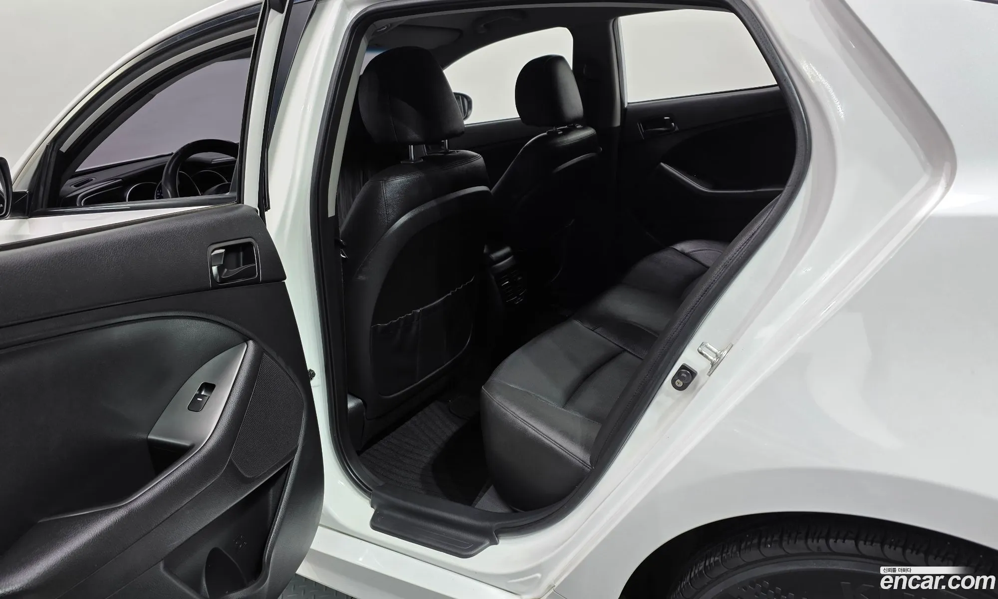 Kia K5 2014 — 9