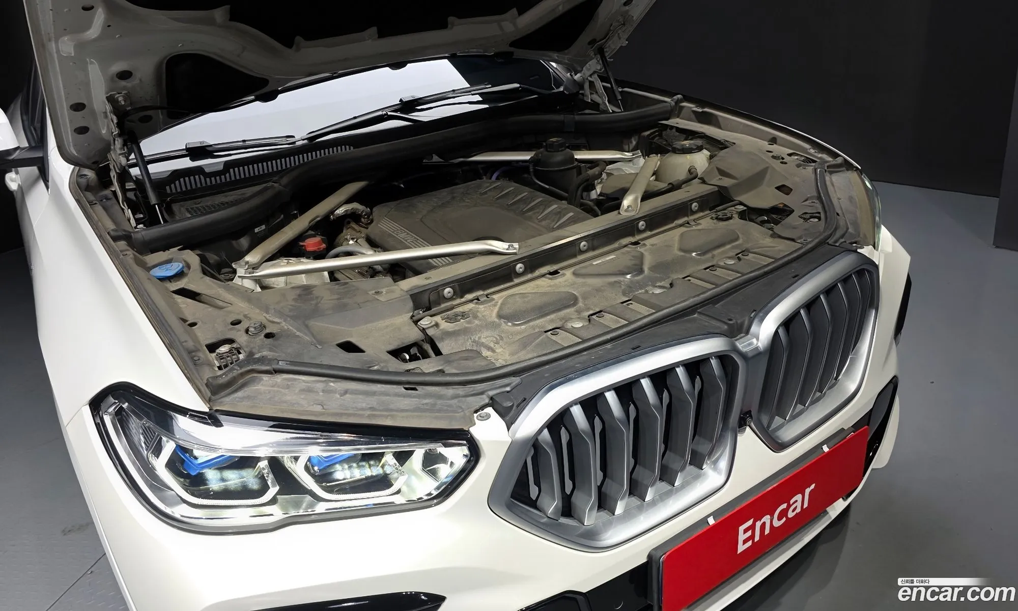 BMW X6 2022 — 28