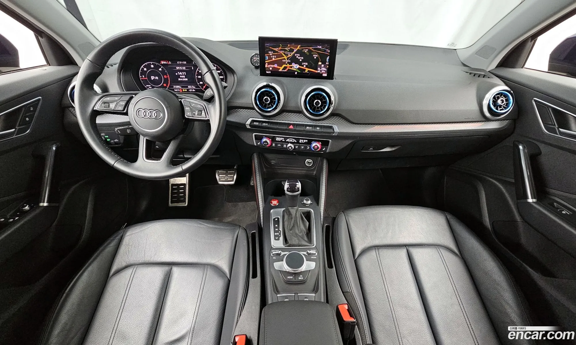 Audi Q2 2023 — 8