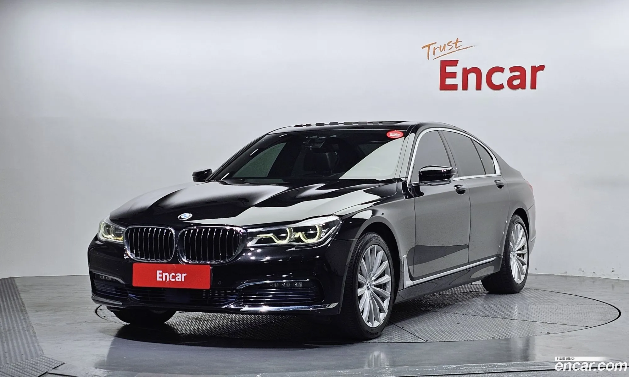 BMW 7 Series 2016 WBA7C4104GG435145 — 17