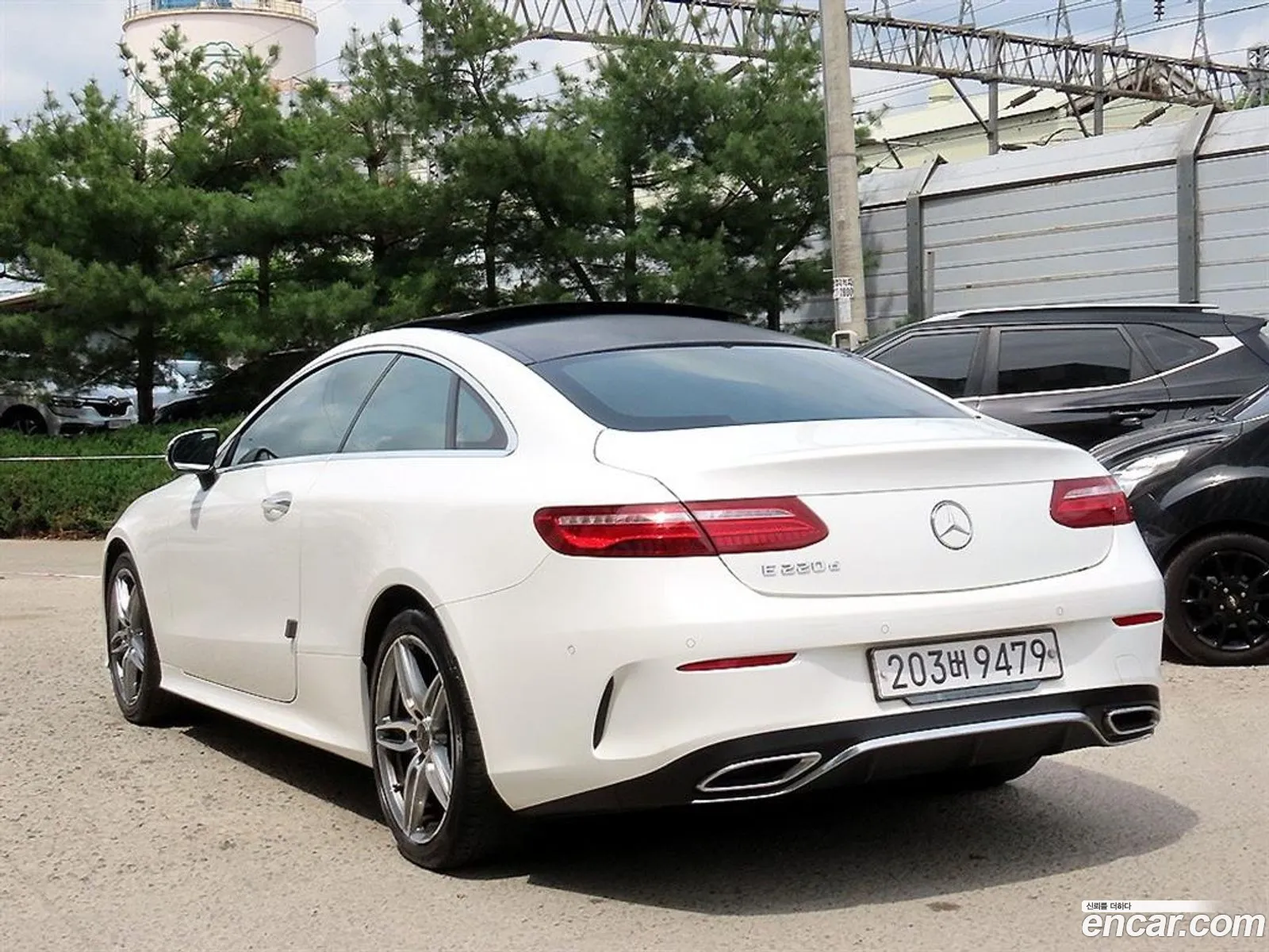 Mercedes-Benz E-Class W213 2017 — 10