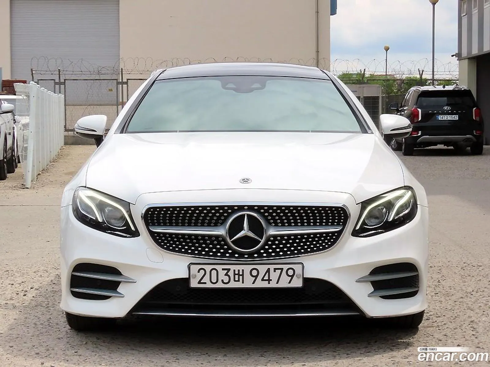 Mercedes-Benz E-Class W213 2017 — 16