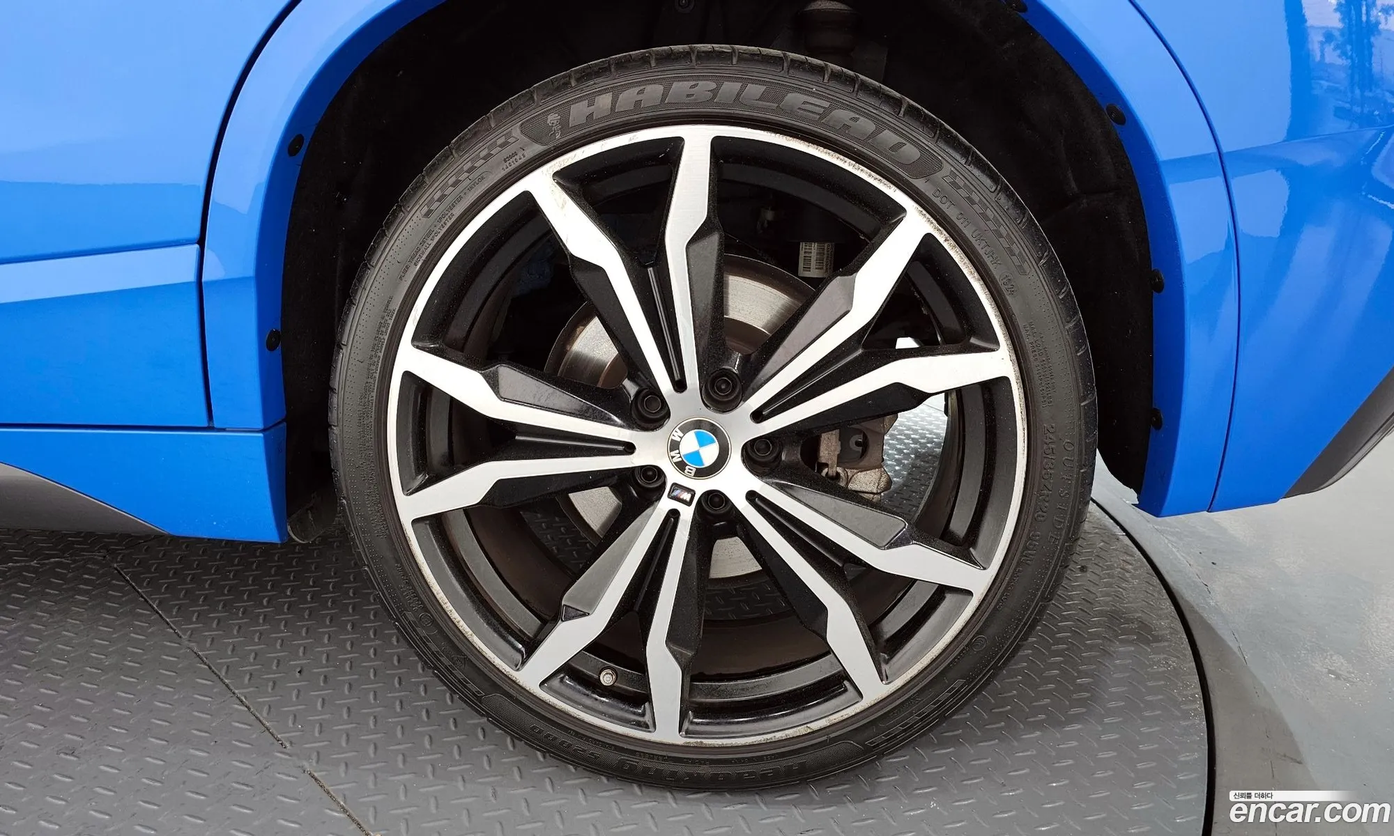 BMW X2 2022 WBA11DF01P5V21268 — 24