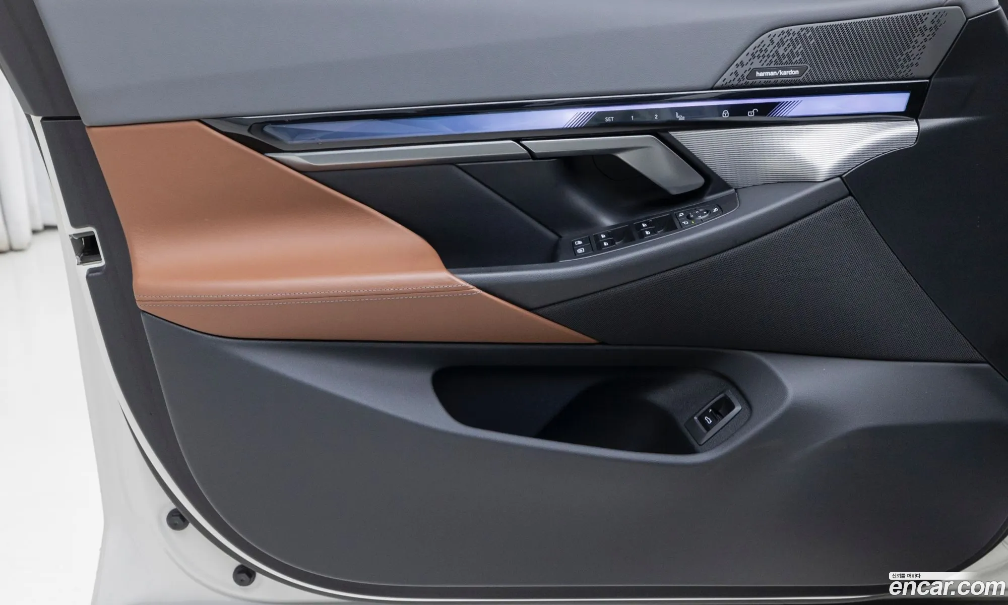 BMW 5 Series 2024 — 16