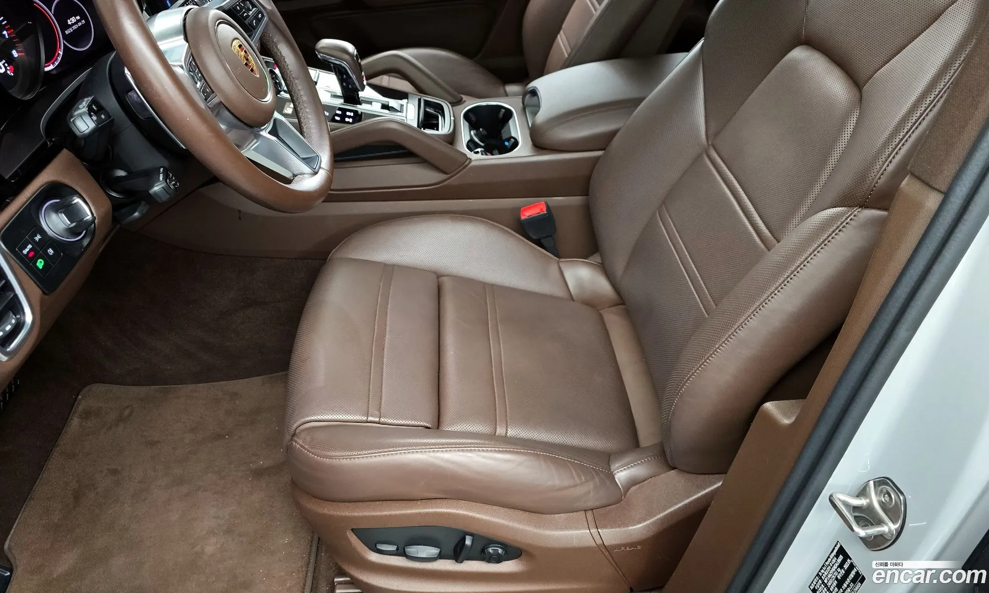 Porsche Cayenne 2022 WP1AA29Y6NDA18605 — 33