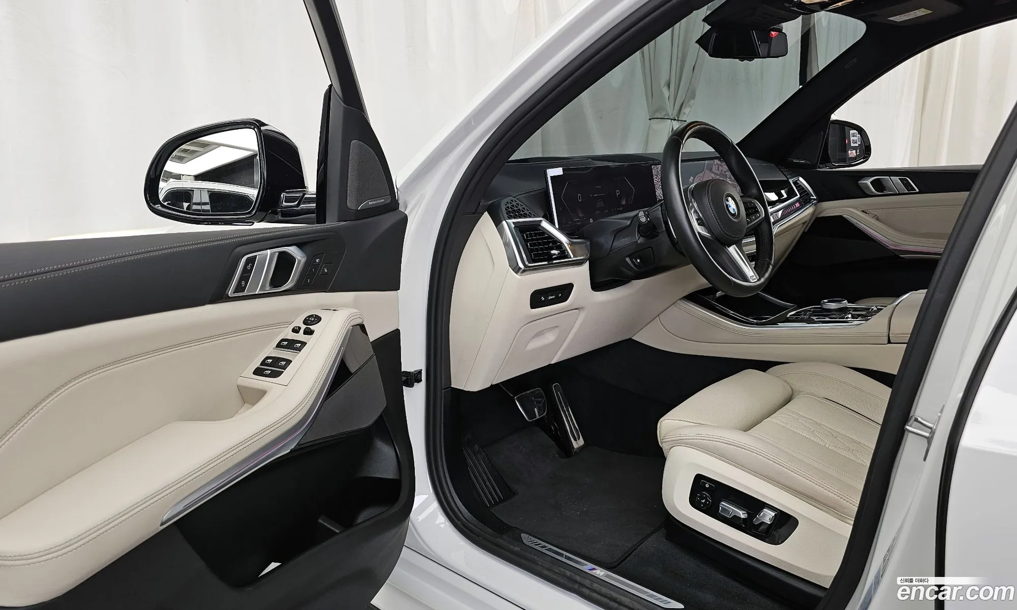 BMW X5 2025 WBA21EU08S9111601 — 16