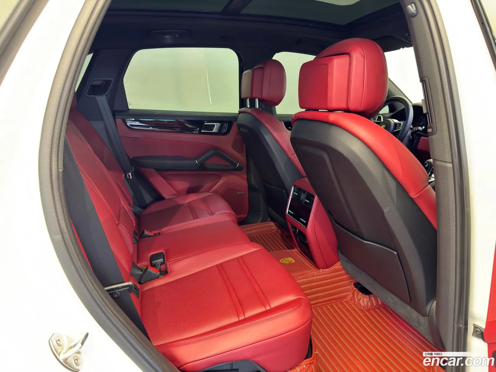 Porsche Cayenne 2023 — 8