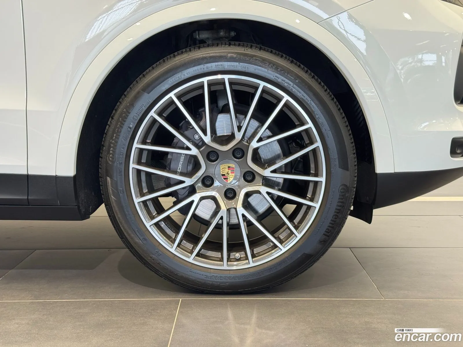 Porsche Cayenne 2023 — 13