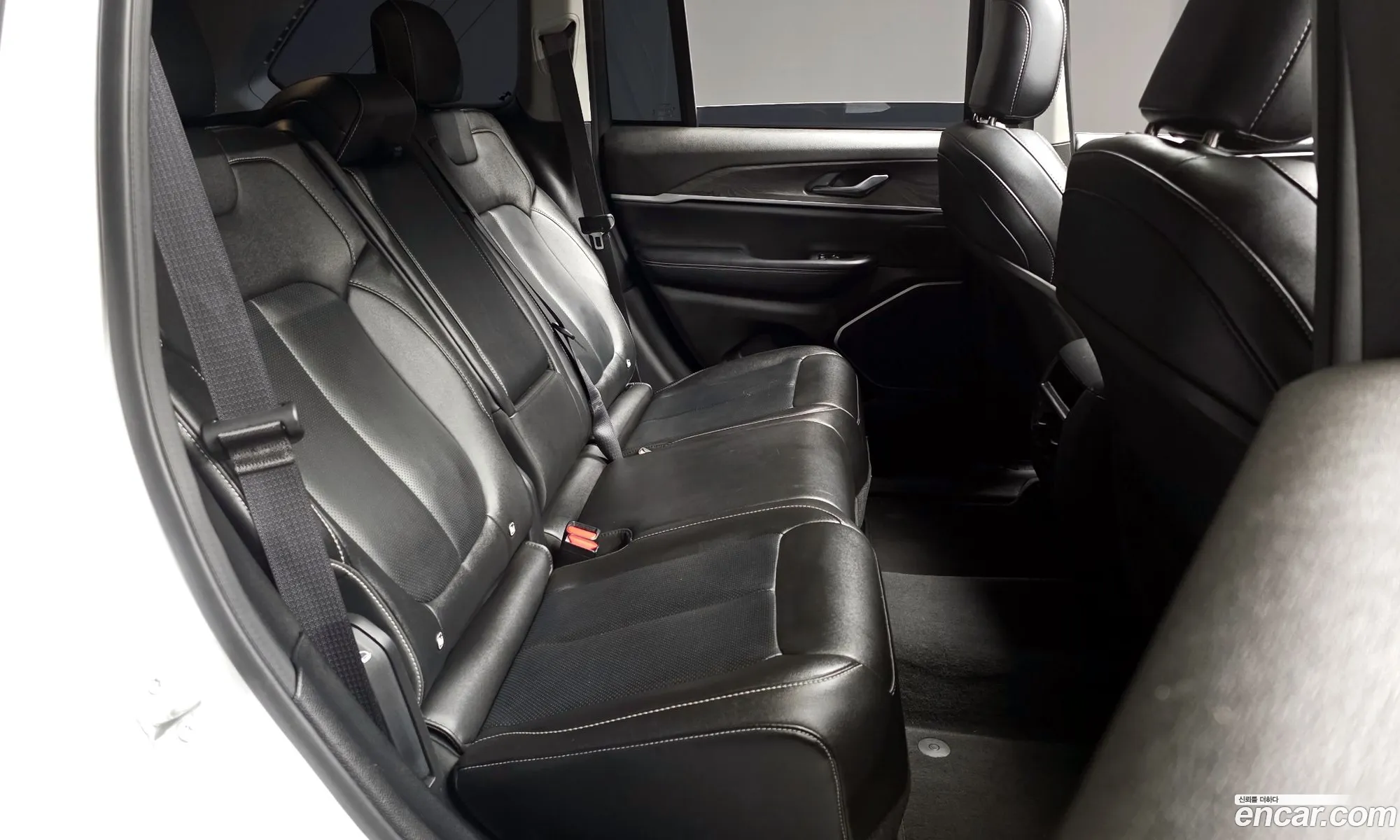 Jeep Grand Cherokee 2023 — 13