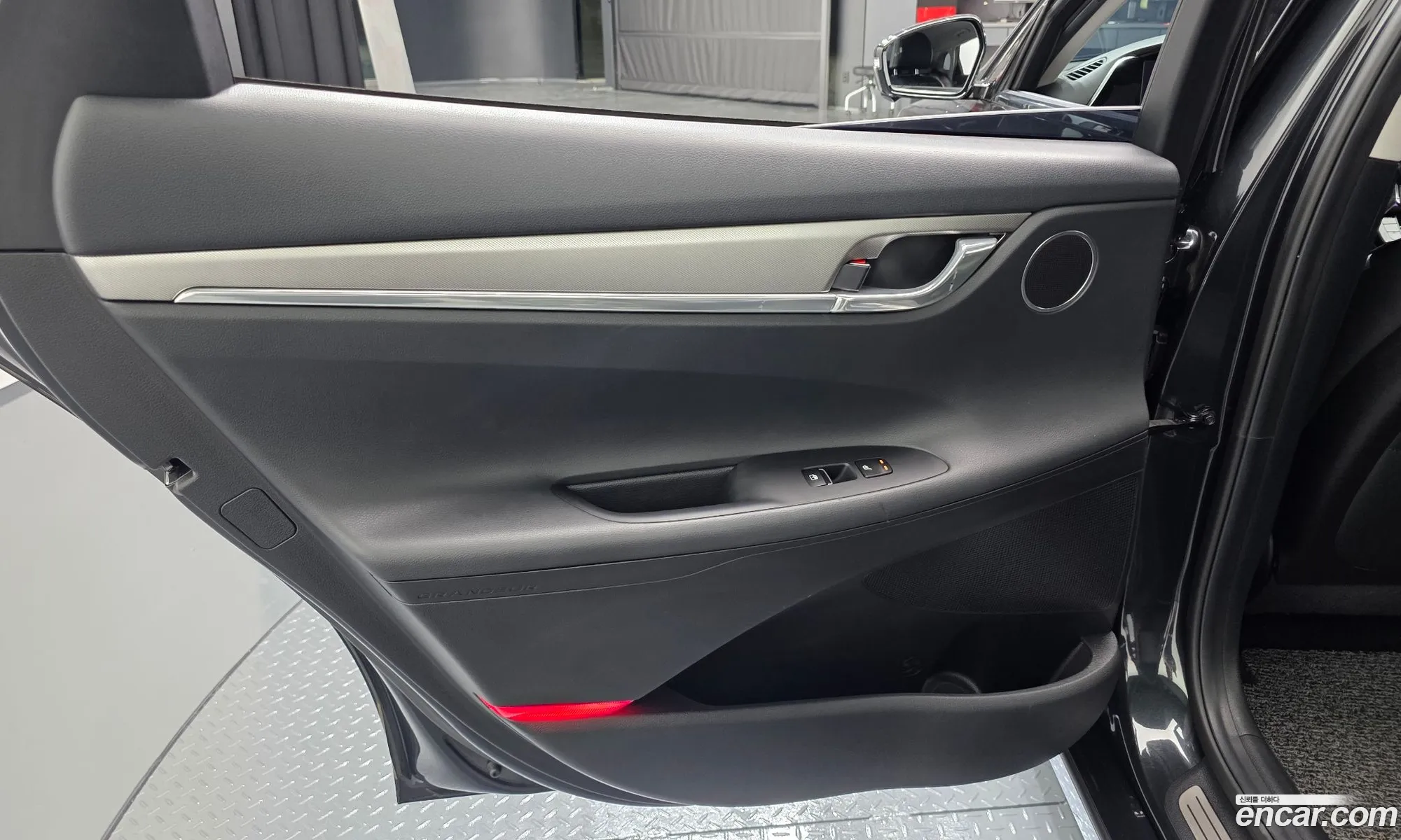 Hyundai Grandeur IG 2020 — 10