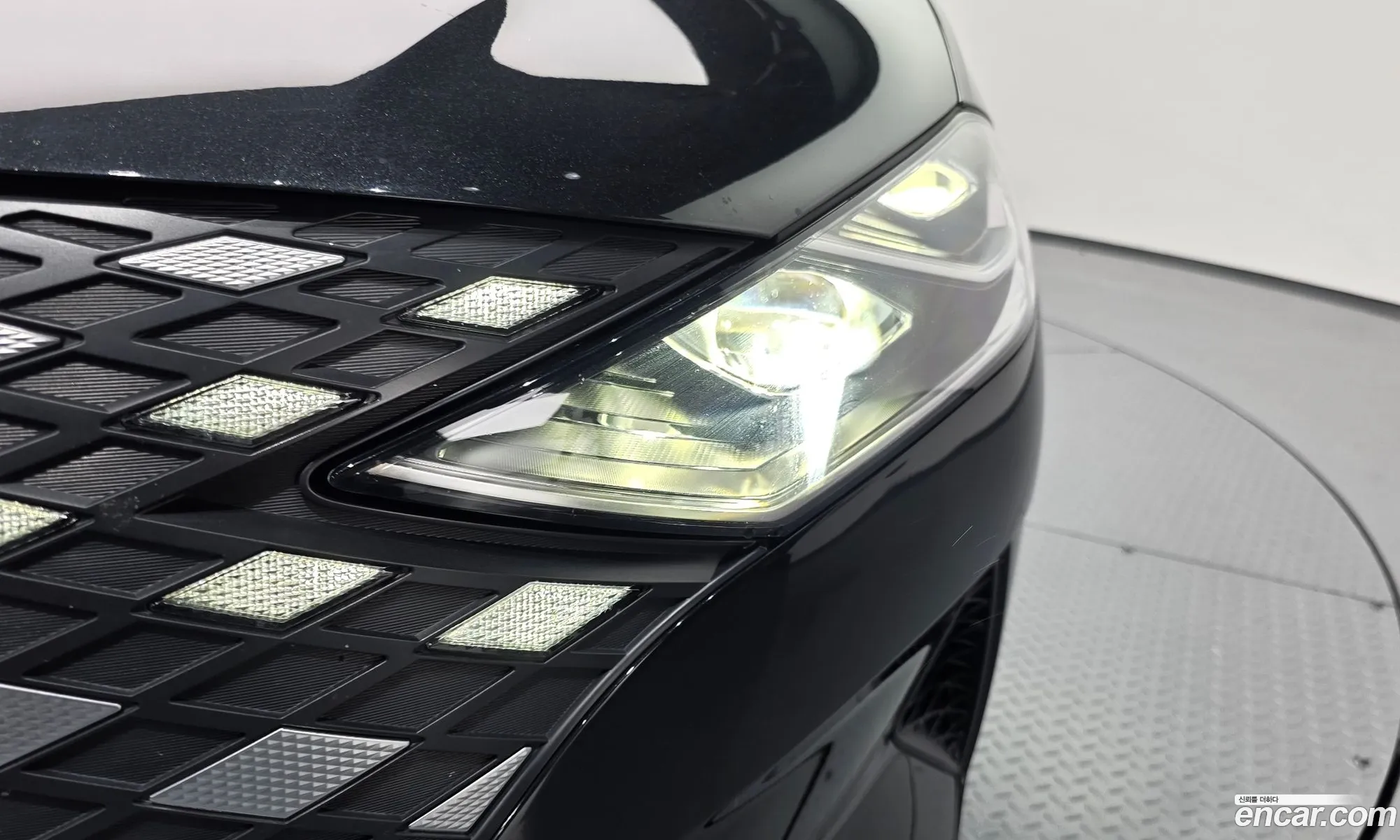 Hyundai Grandeur IG 2020 — 28