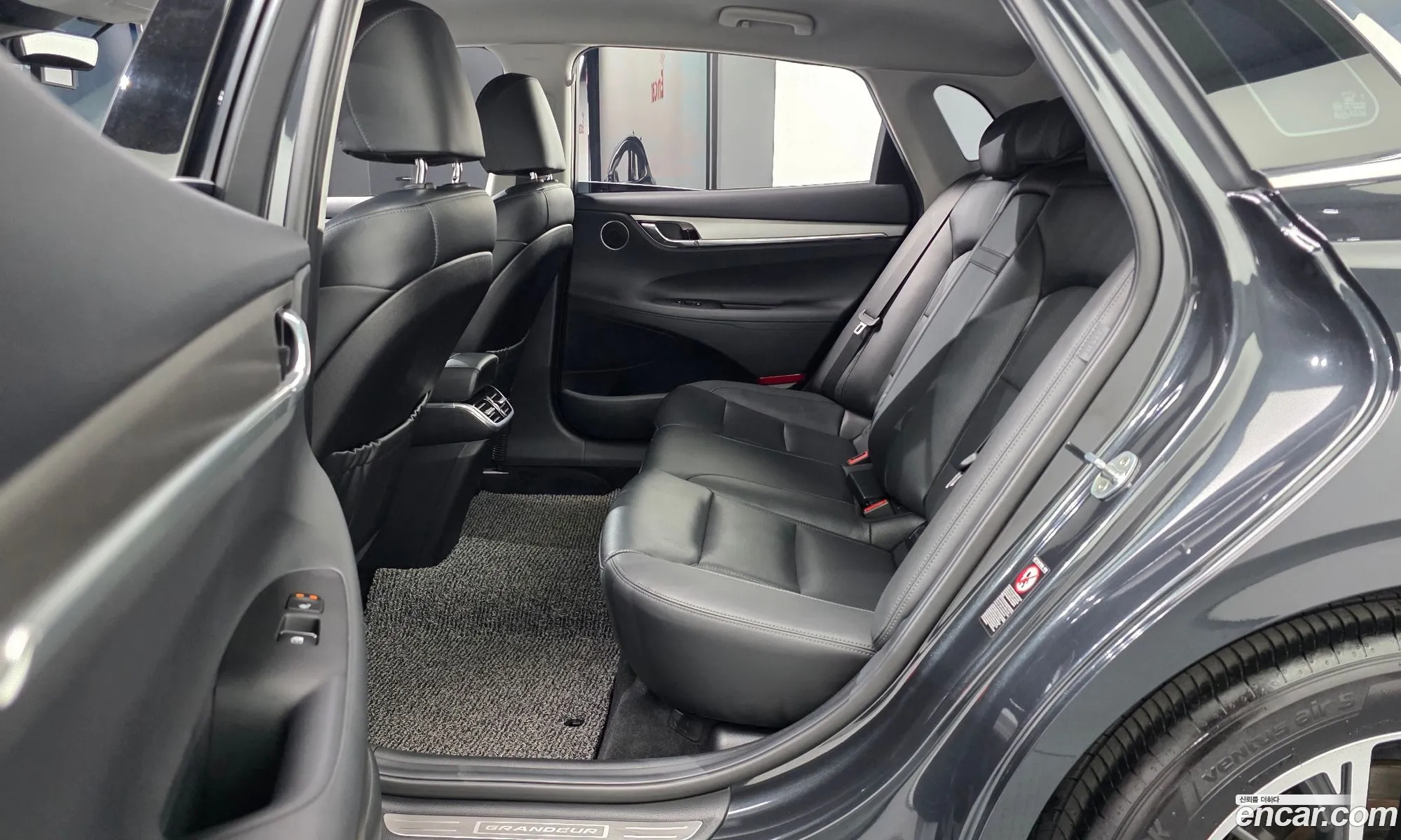 Hyundai Grandeur IG 2020 — 29