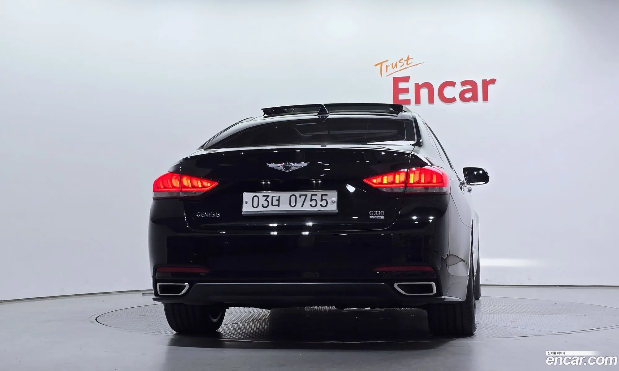 Hyundai Genesis DH 2016 — 28