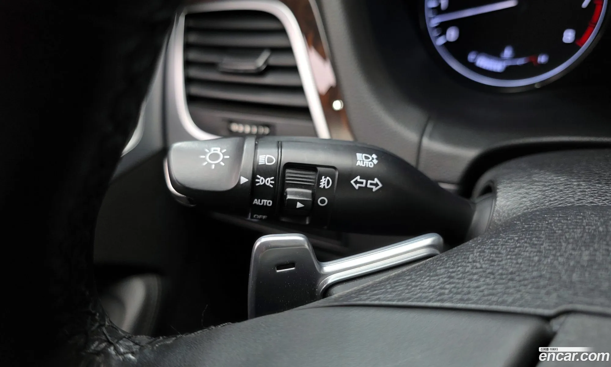 Hyundai Genesis DH 2016 — 22