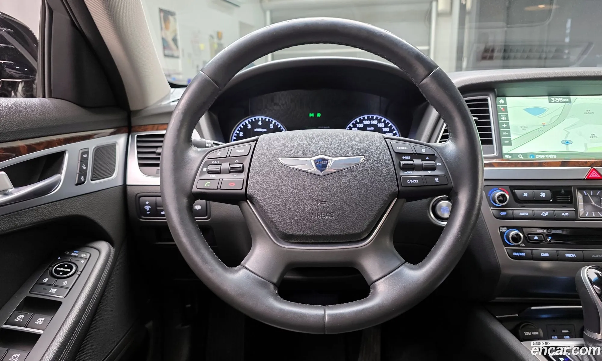 Hyundai Genesis DH 2016 — 11
