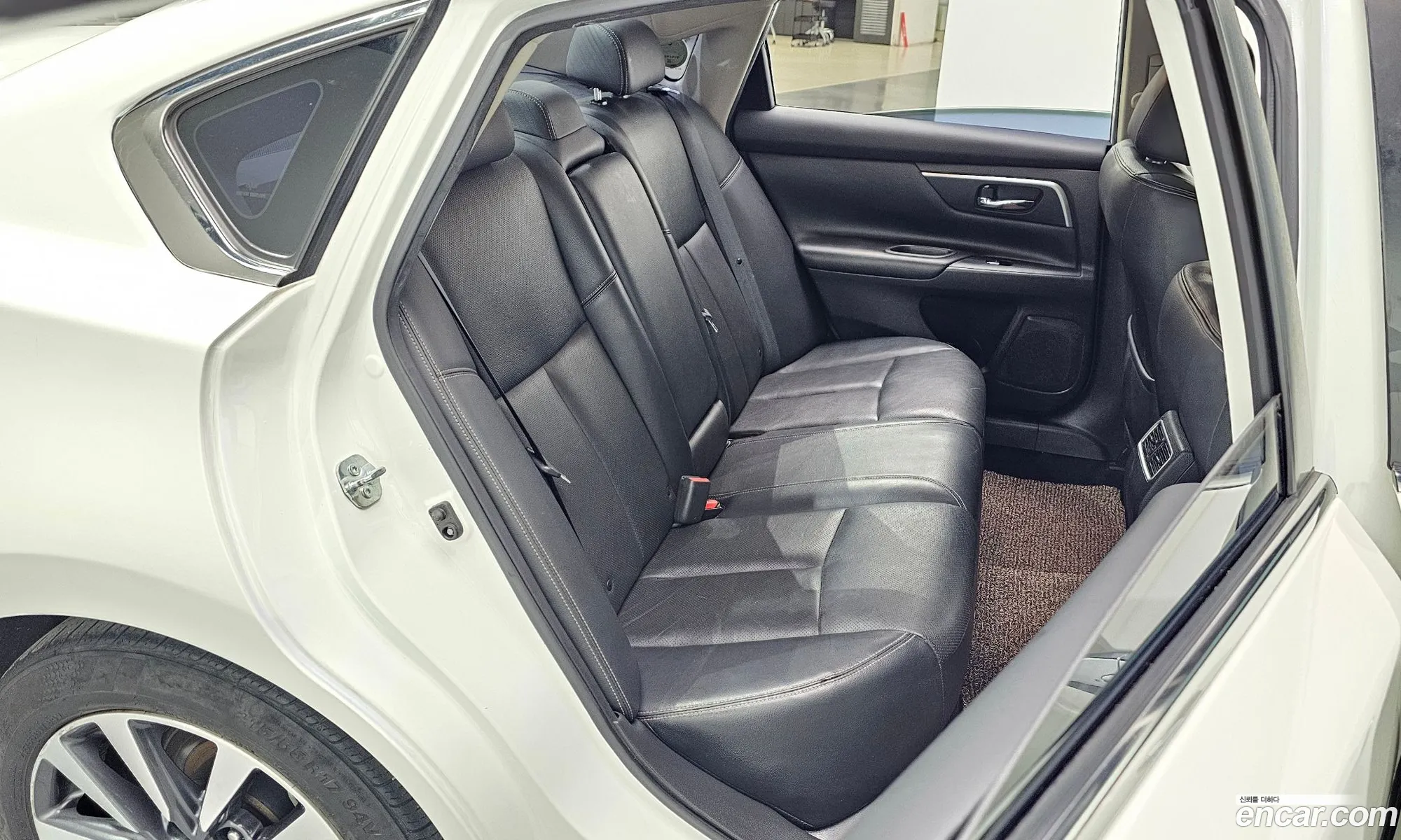 Nissan Altima 2017 — 2