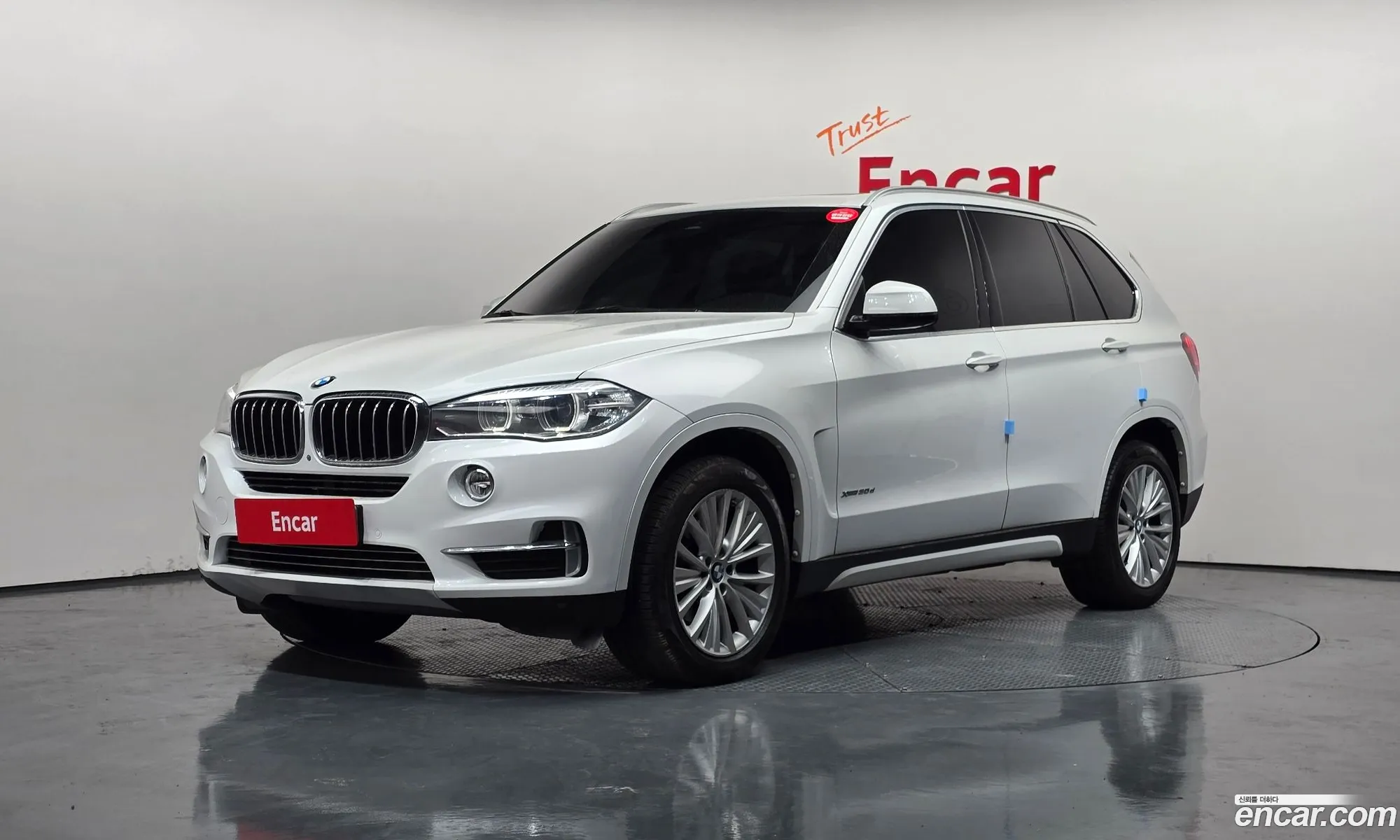 BMW X5 2016 — 19