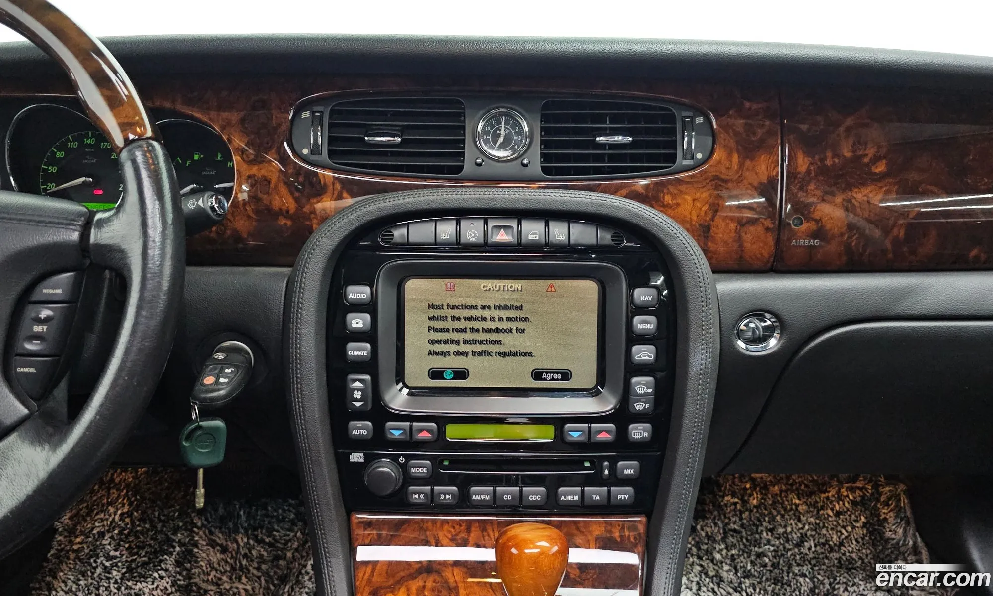 Jaguar XJ8 2005 SAJAA80G — 6