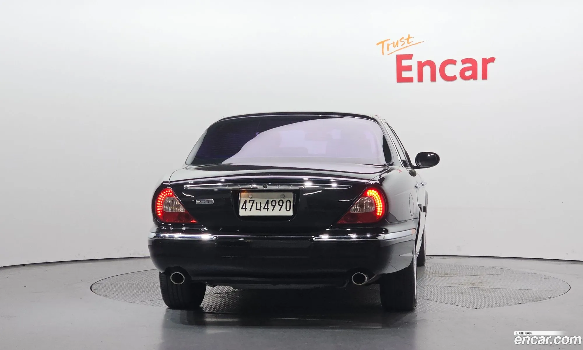 Jaguar XJ8 2005 SAJAA80G — 9