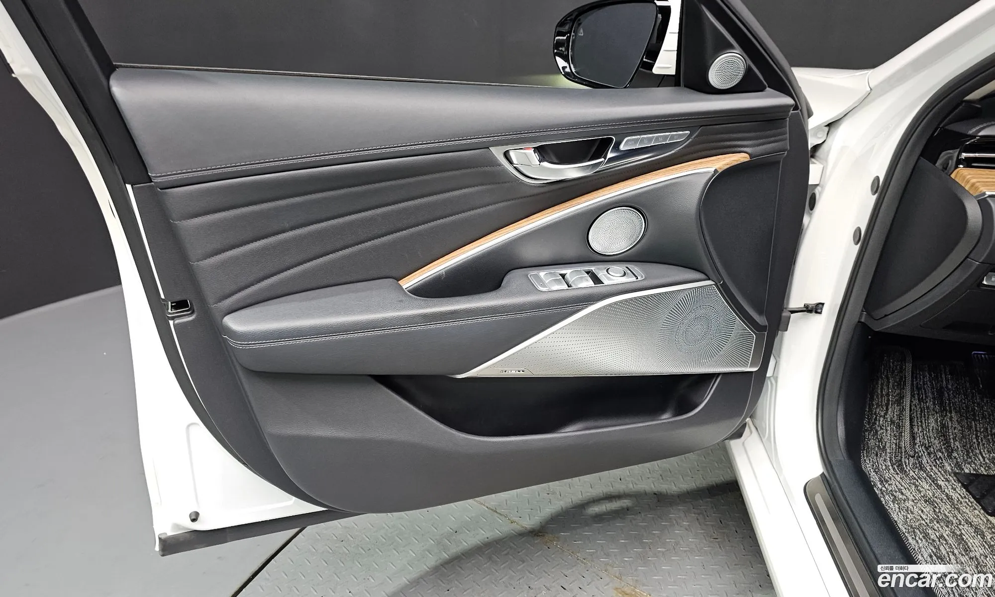 Kia K9 2021 — 5