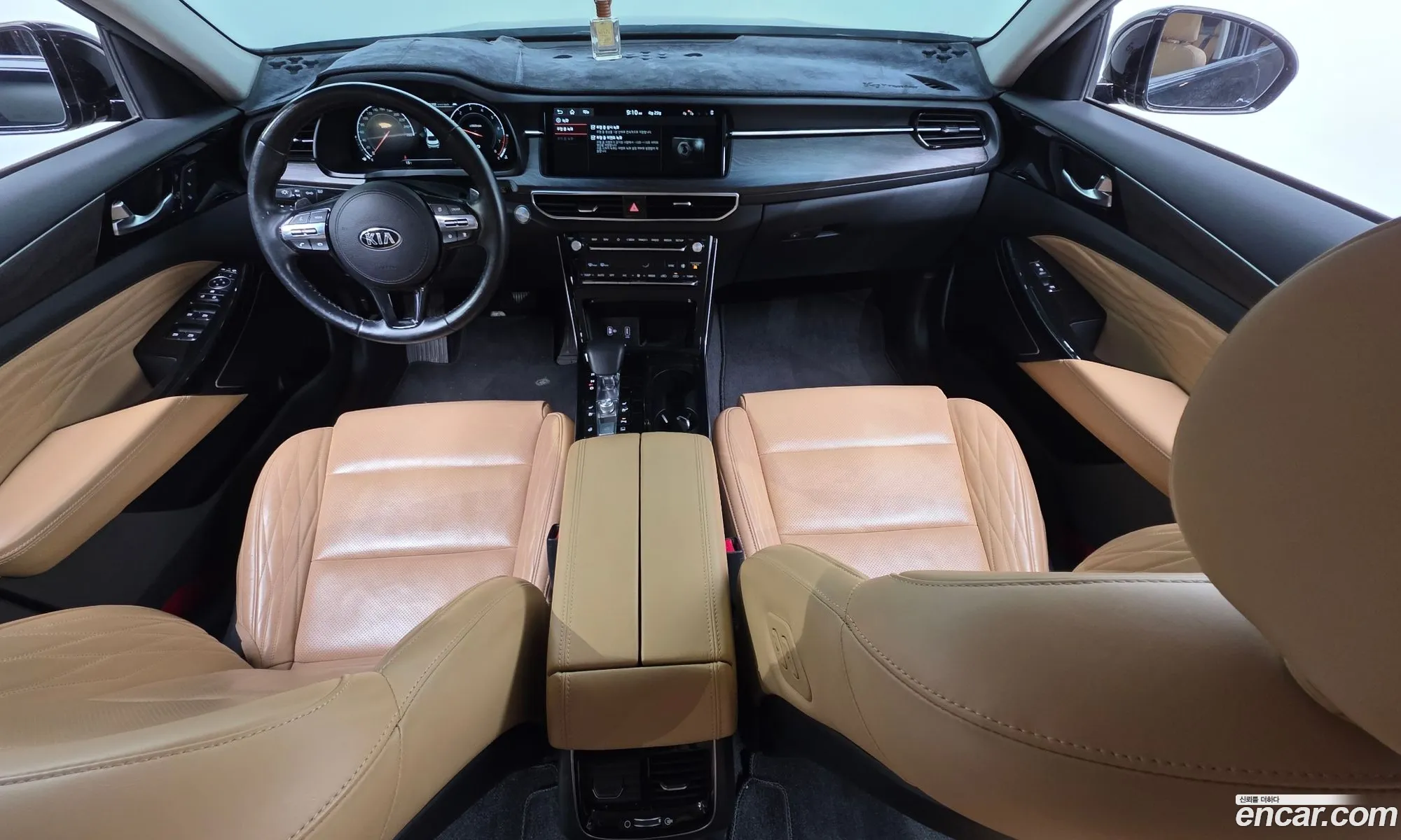 Kia K7 Premier 2020 — 38