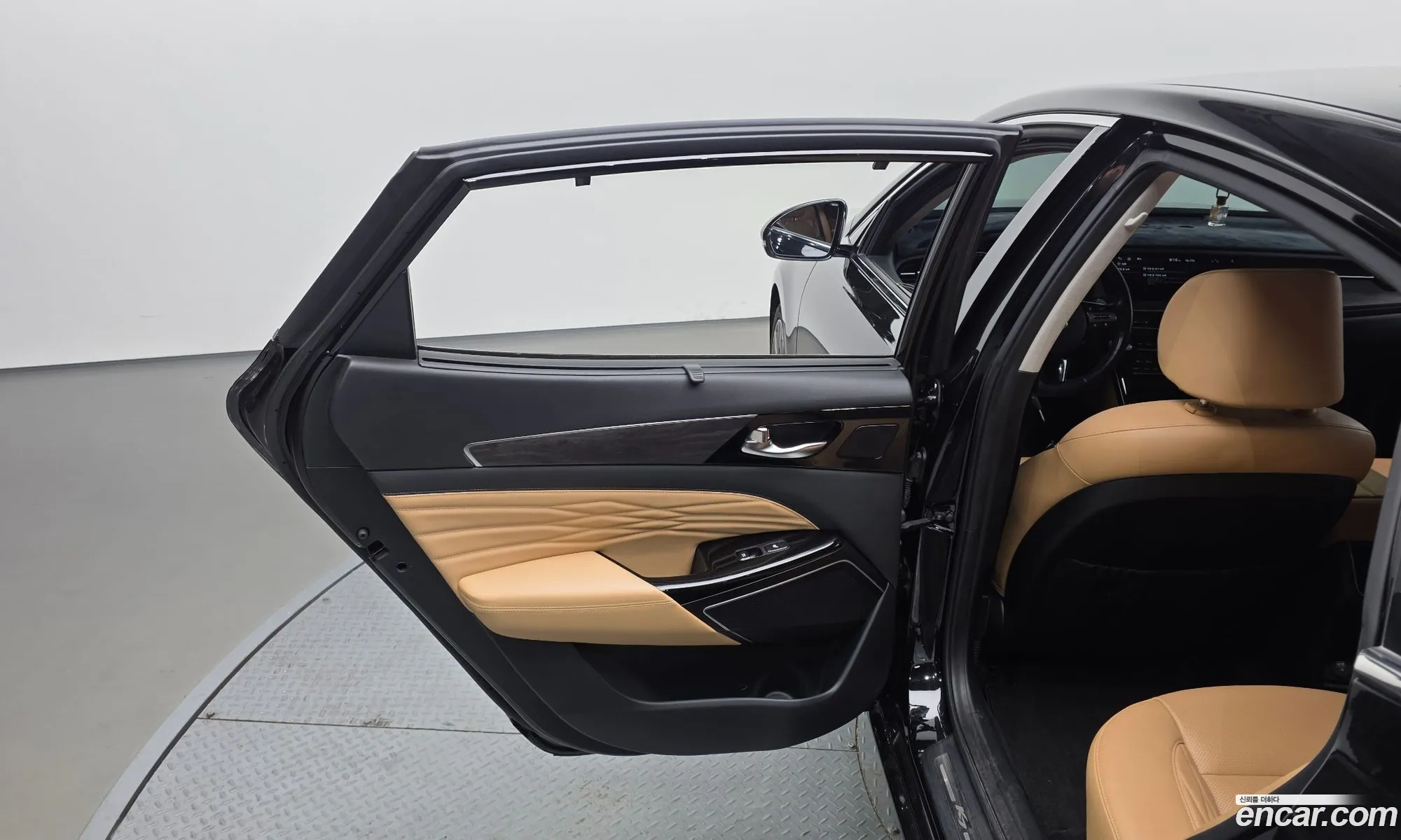Kia K7 Premier 2020 — 30